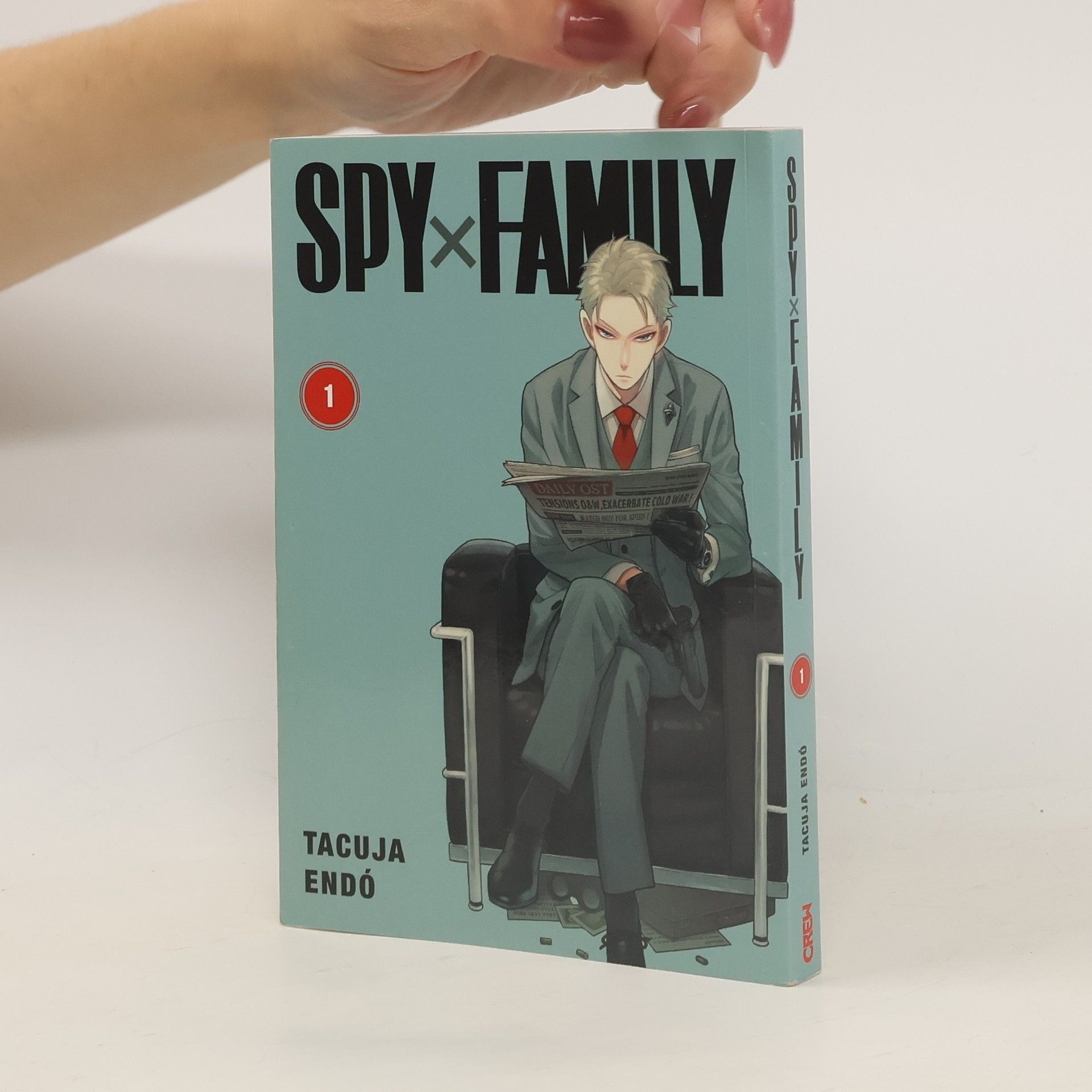 Tacuja Endó Spy x Family 1