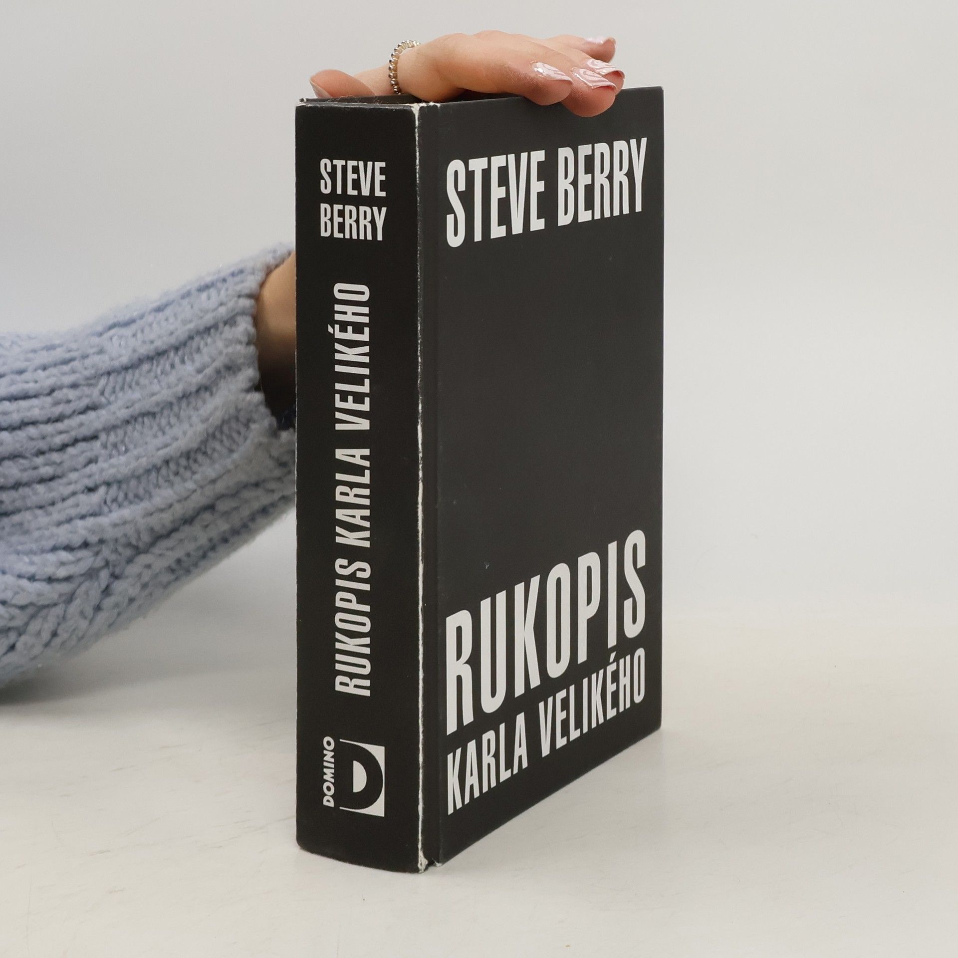 Steve Berry Rukopis Karla Velikého
