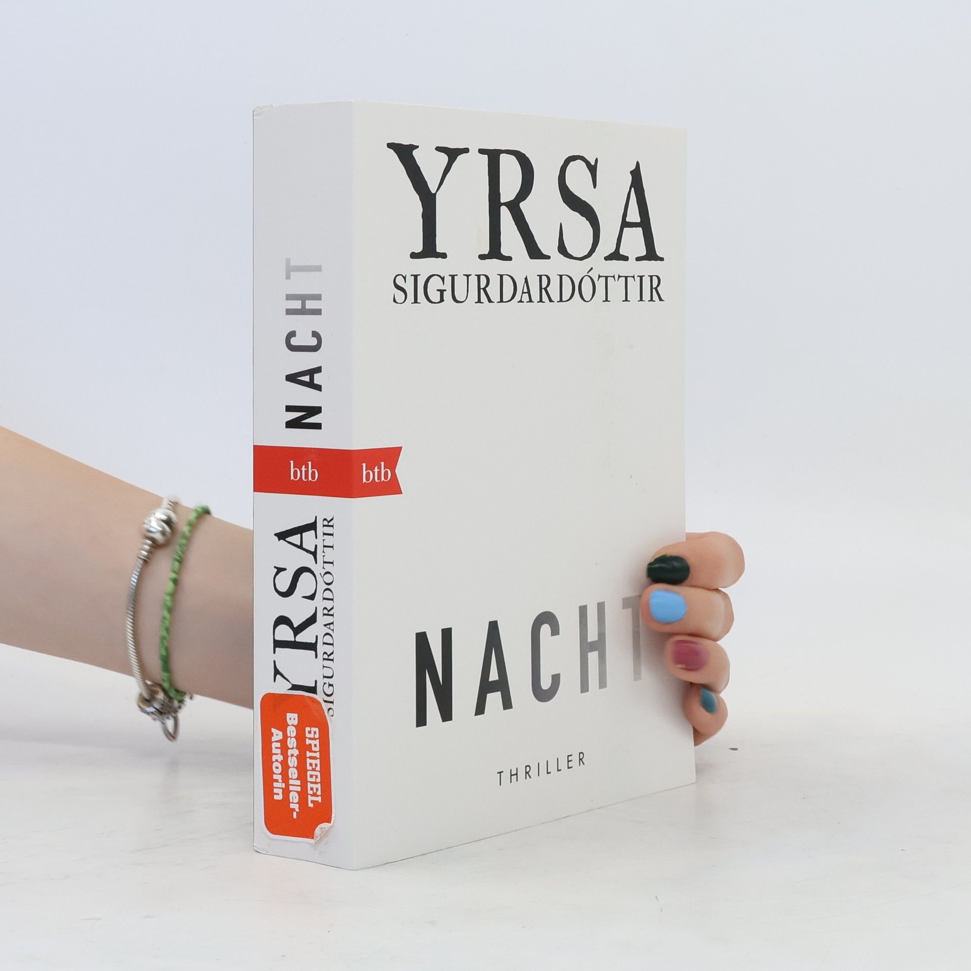 Yrsa Sigurðardóttir NACHT