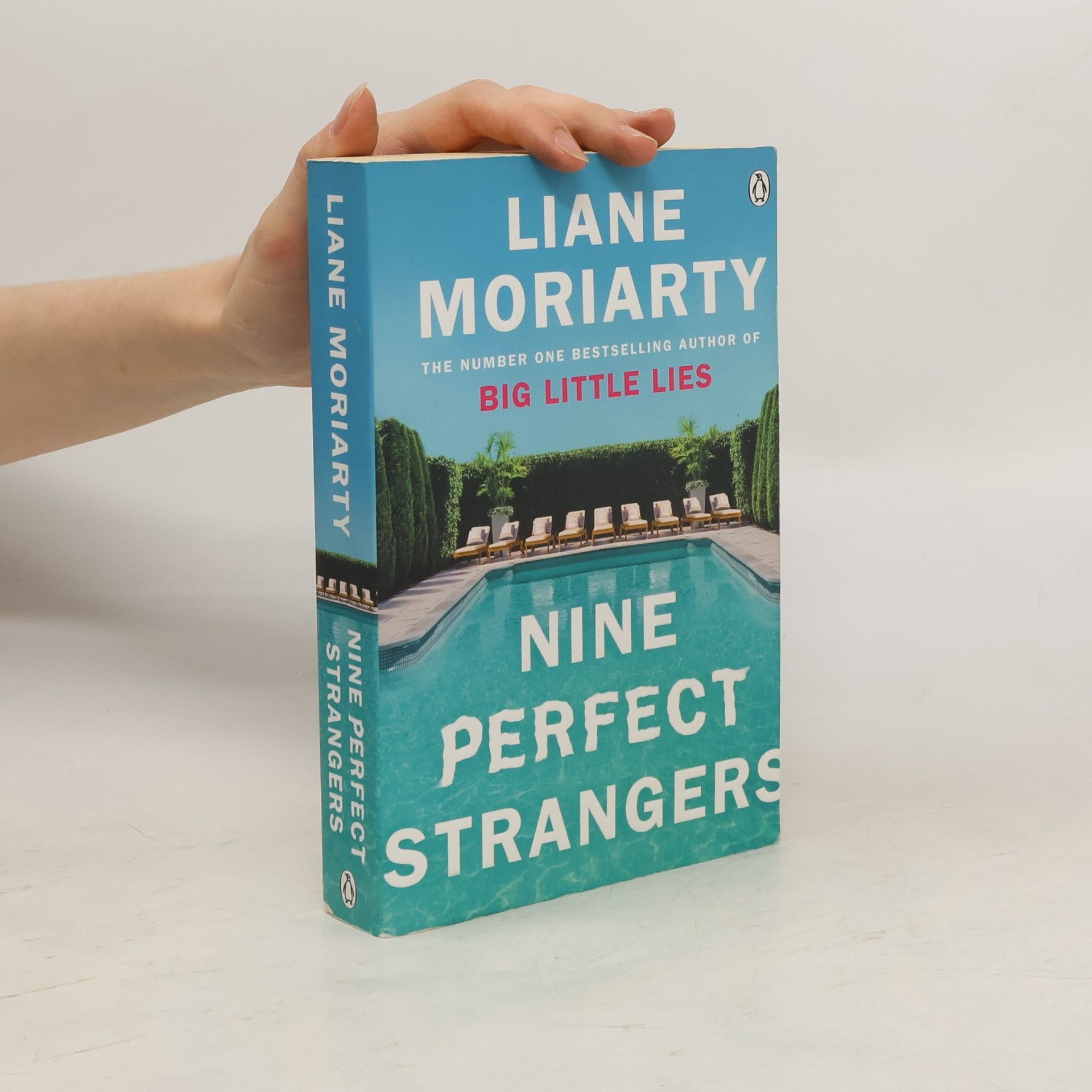 Liane Moriarty Nine perfect strangers