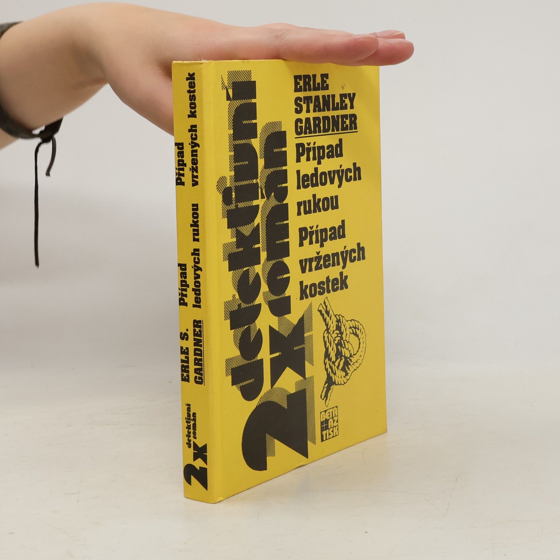 Erle Stanley Gardner 2x detektivní román. Případ ledových rukou. Případ vržených kostek