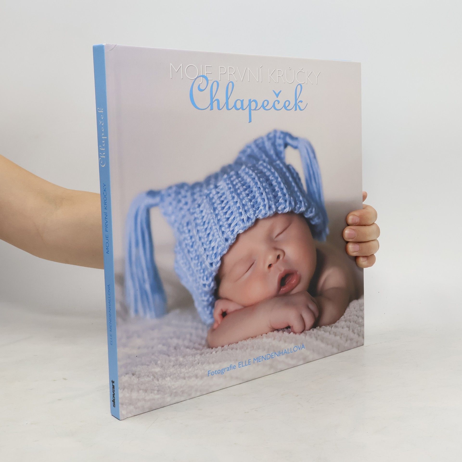 Elle Mendenhall Chlapeček : moje první krůčky