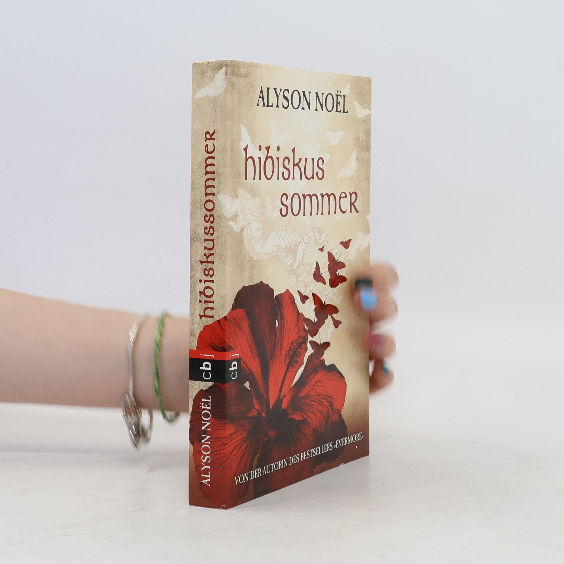 Alyson Noë͏l Hibiskussommer