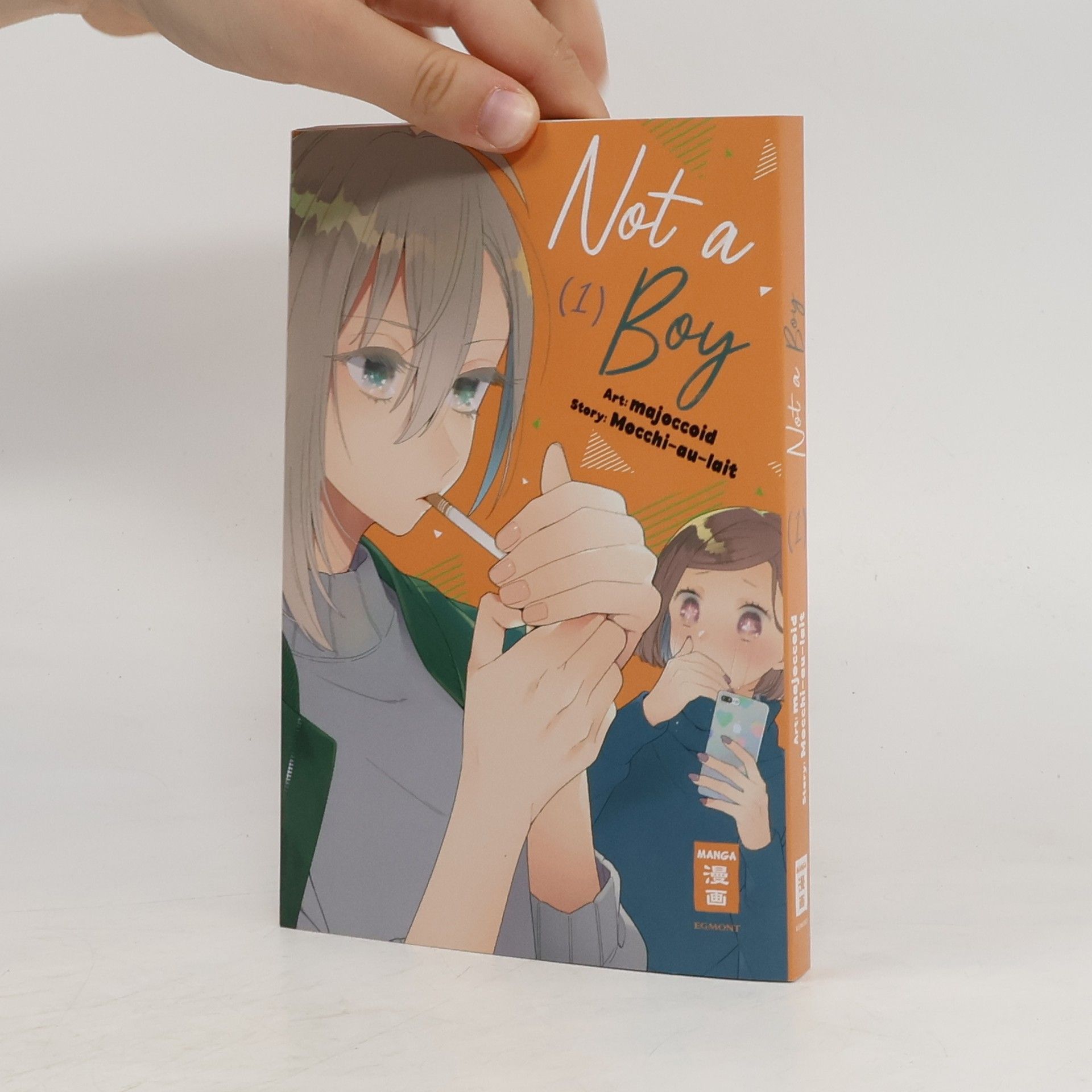 Mochi Au Lait Not a Boy 01