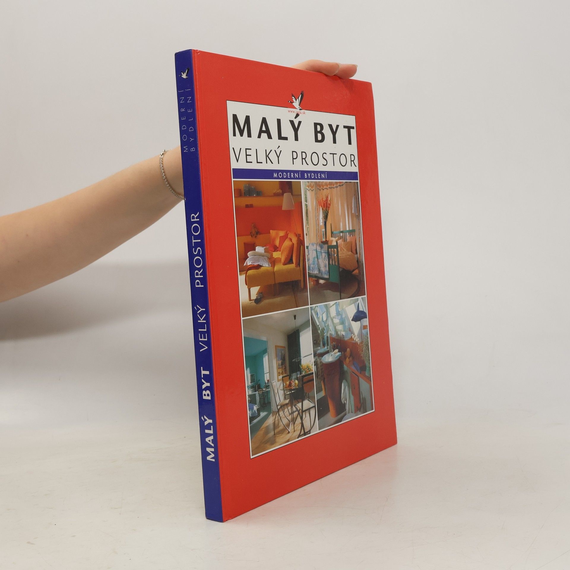 M. Teuchnerová Malý byt - velký prostor. Funkční, prostorově úsporné řešení hezkého bydlení