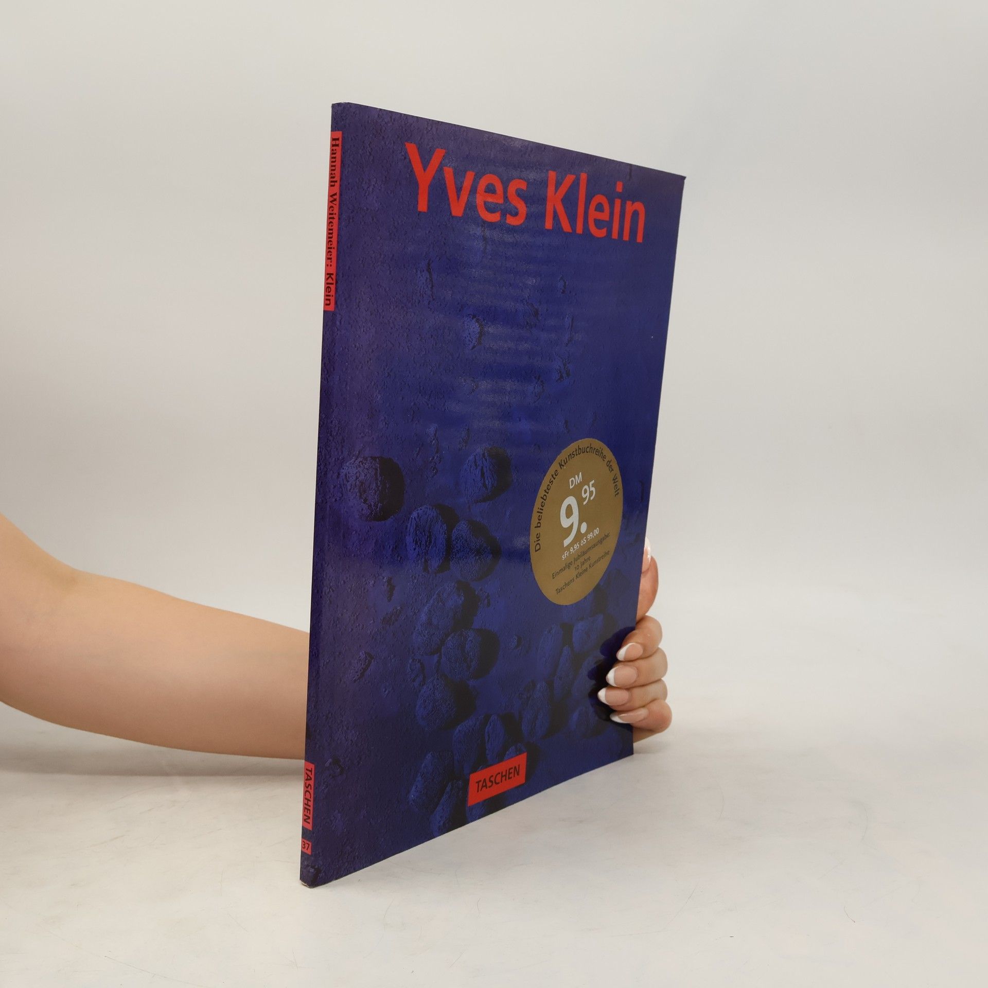 Yves Klein International Klein blue
