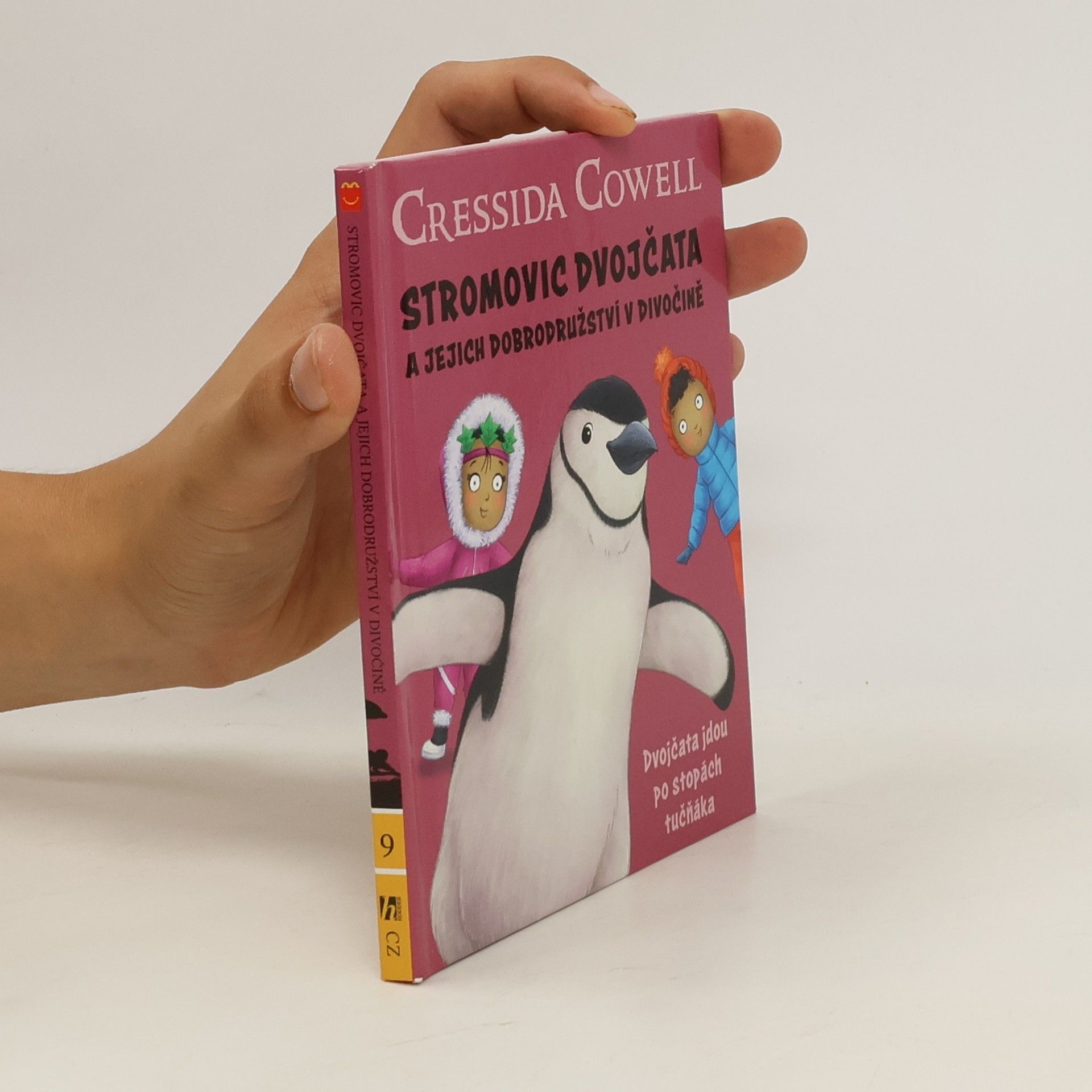 Cressida Cowell Stromovic dvojčata a jejich dobrodružství v divočině. Dvojčata jdou po stopách tučňáka