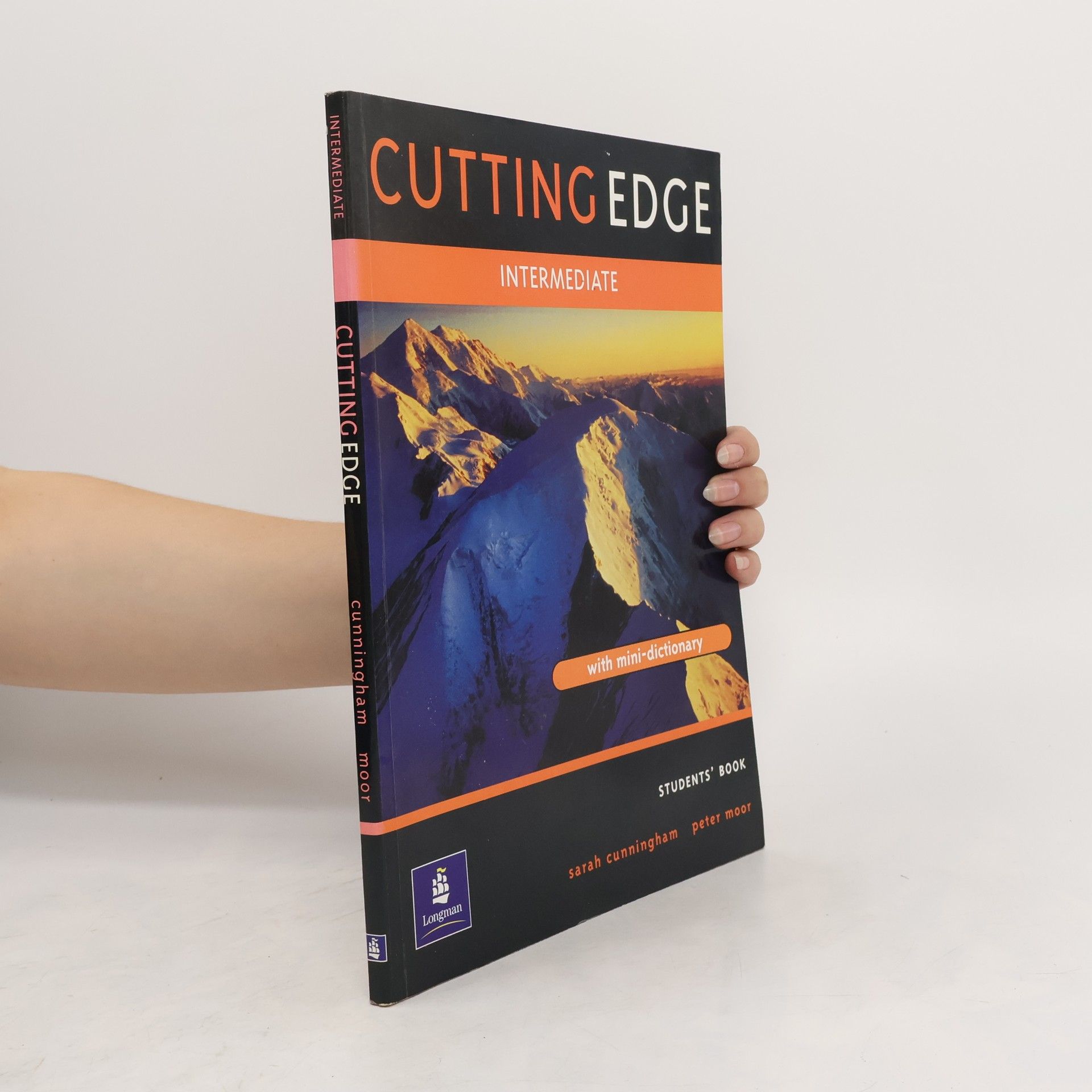 Sarah Cunningham Cutting Edge. Intermediate. Student's Book