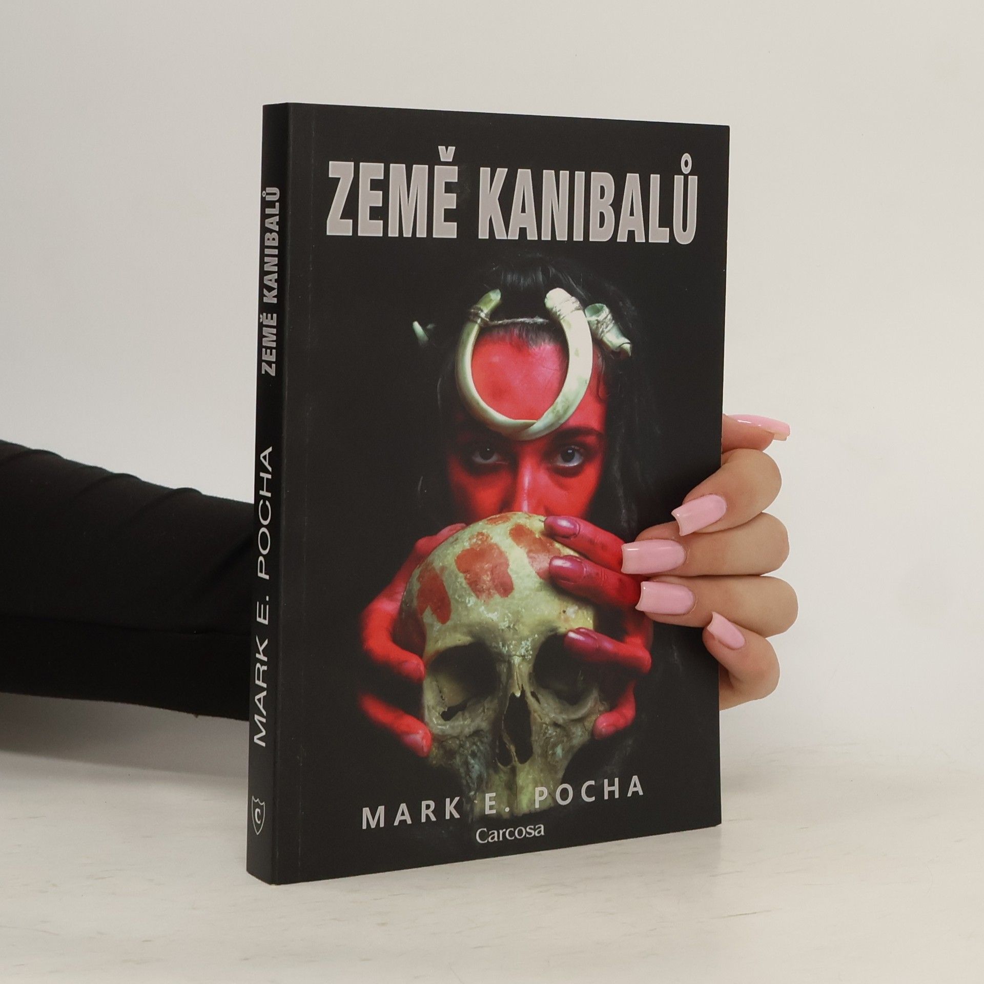 Mark E. Pocha Země kanibalů