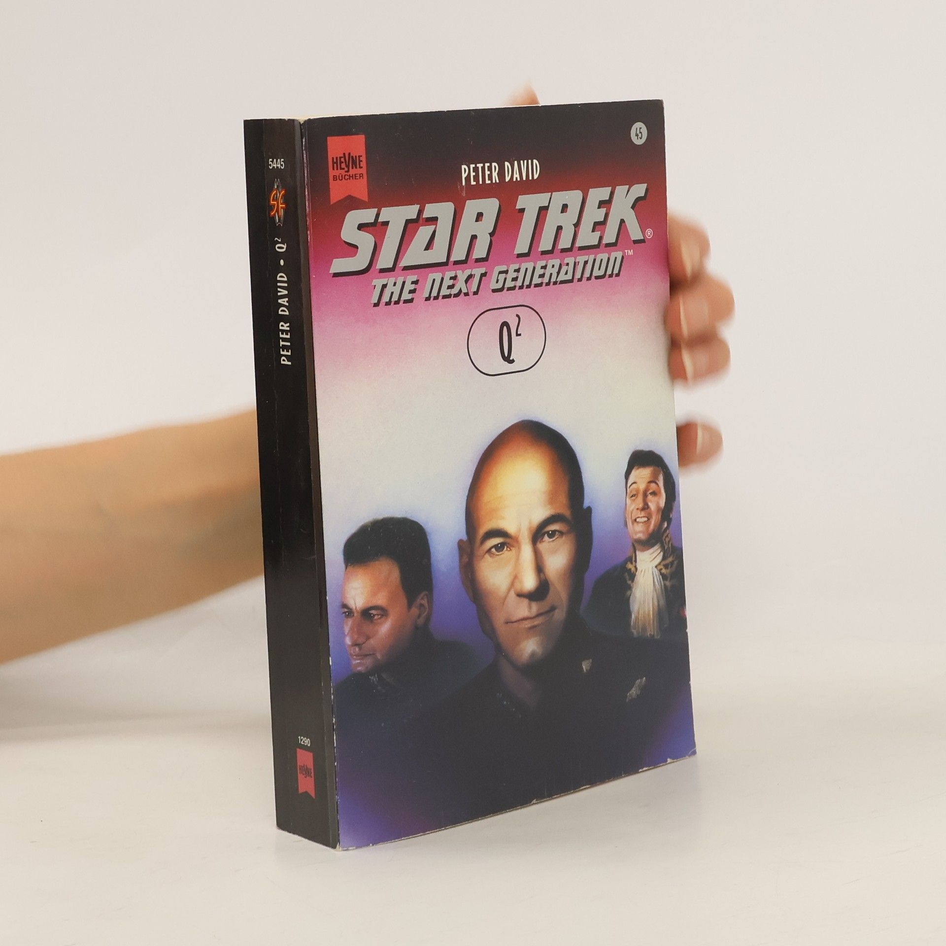 P. David Star Trek - The Next Generation: Q2