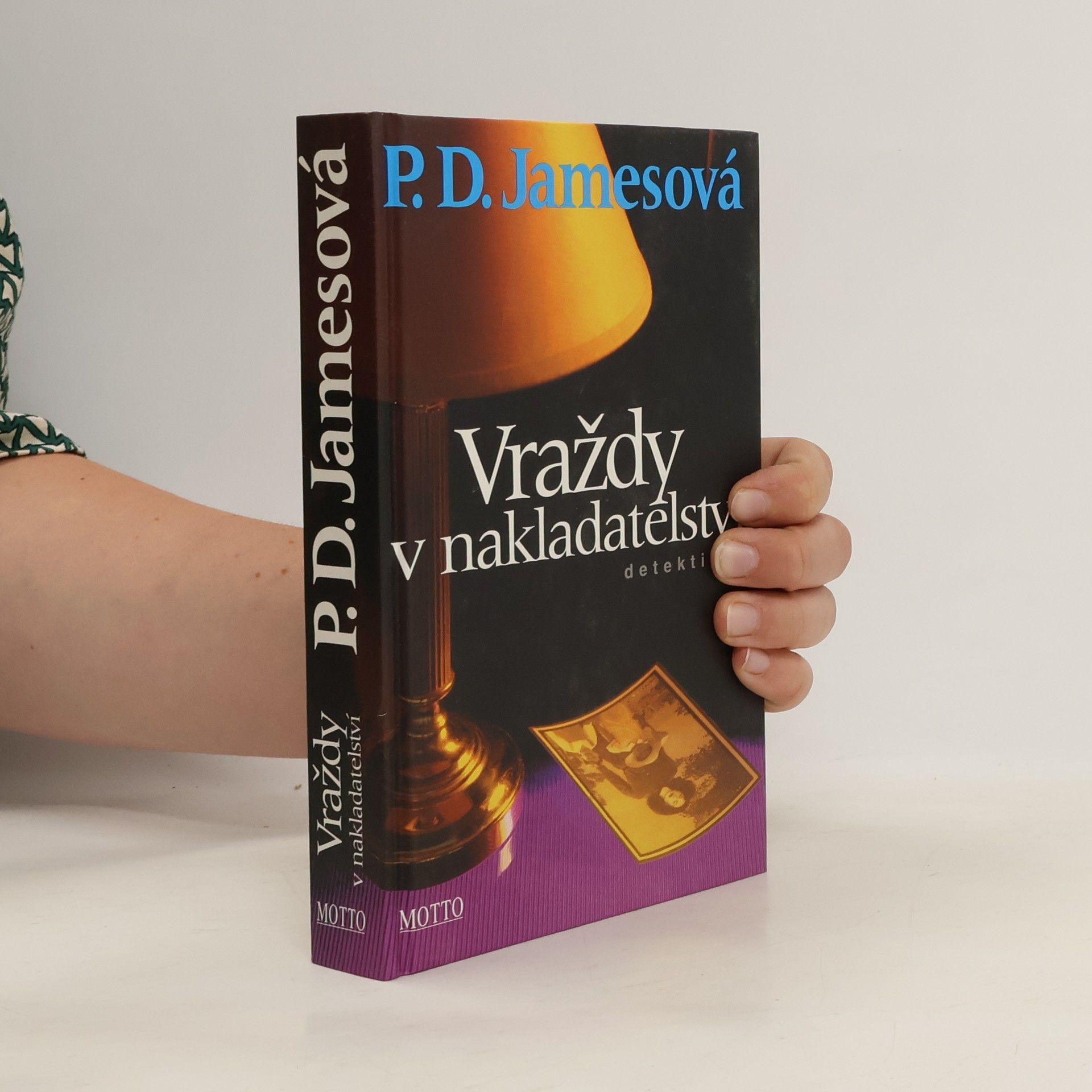 Alena Rovenská Vraždy v nakladatelství