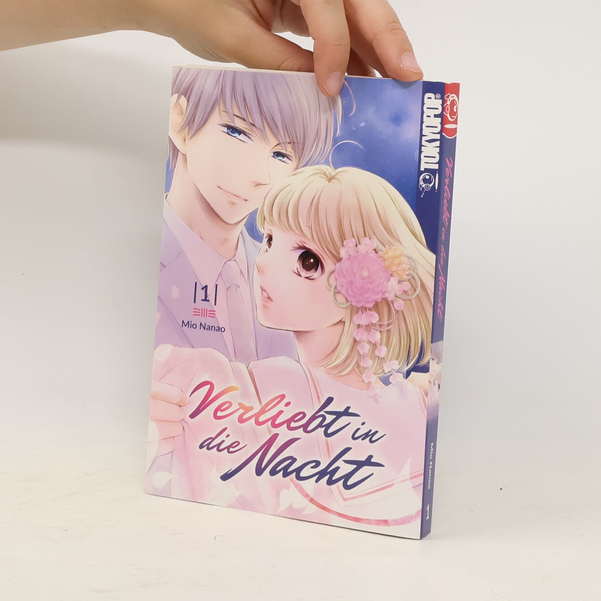 Mio Nanao Verliebt in die Nacht 1