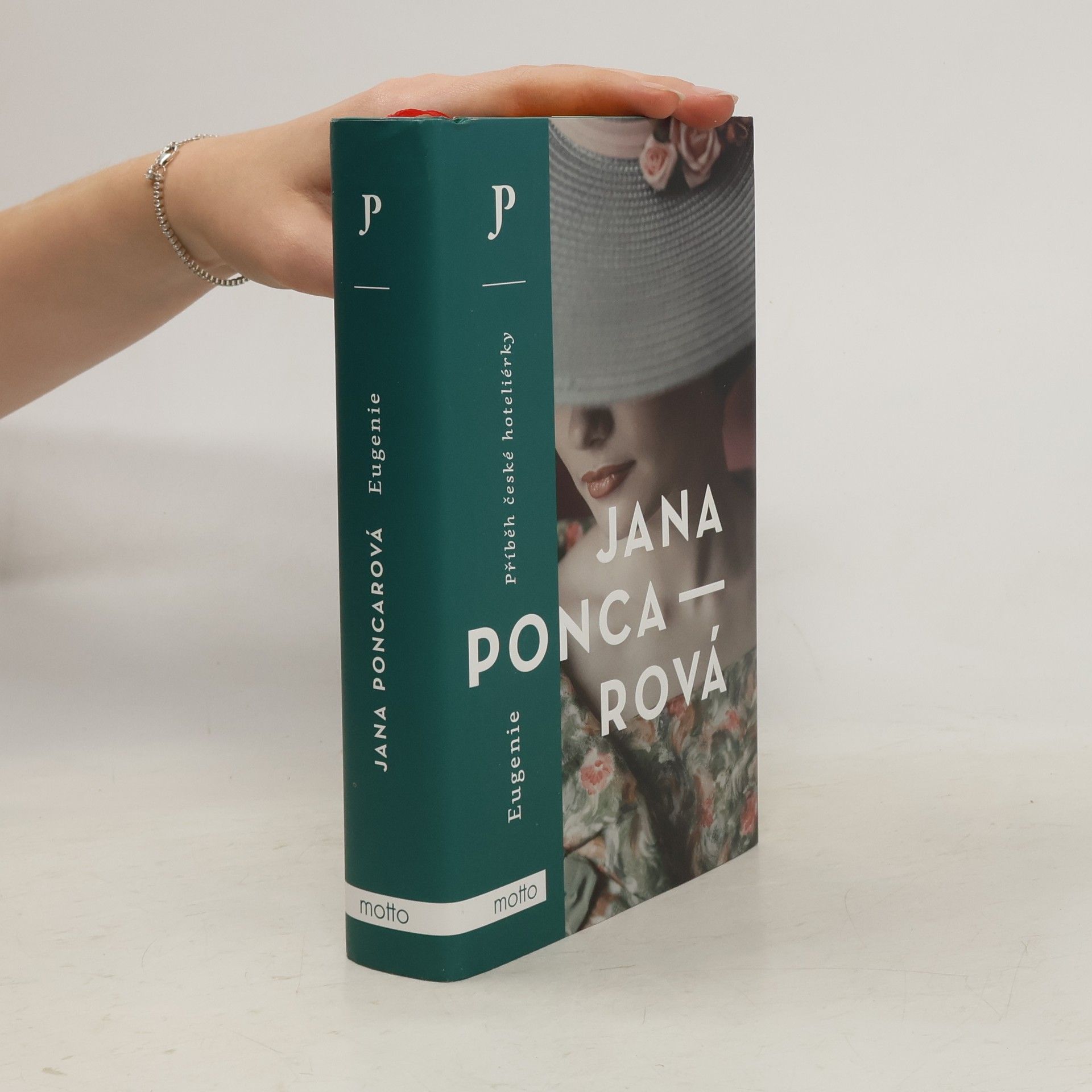 Jana Poncarová Eugenie: Příběh české hoteliérky