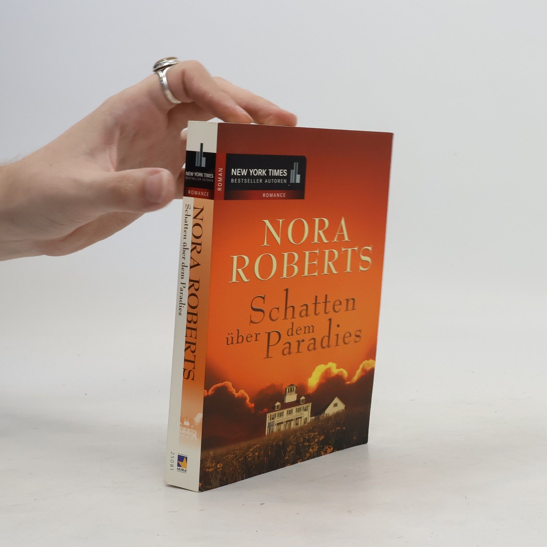 Nora Roberts Schatten über dem Paradies