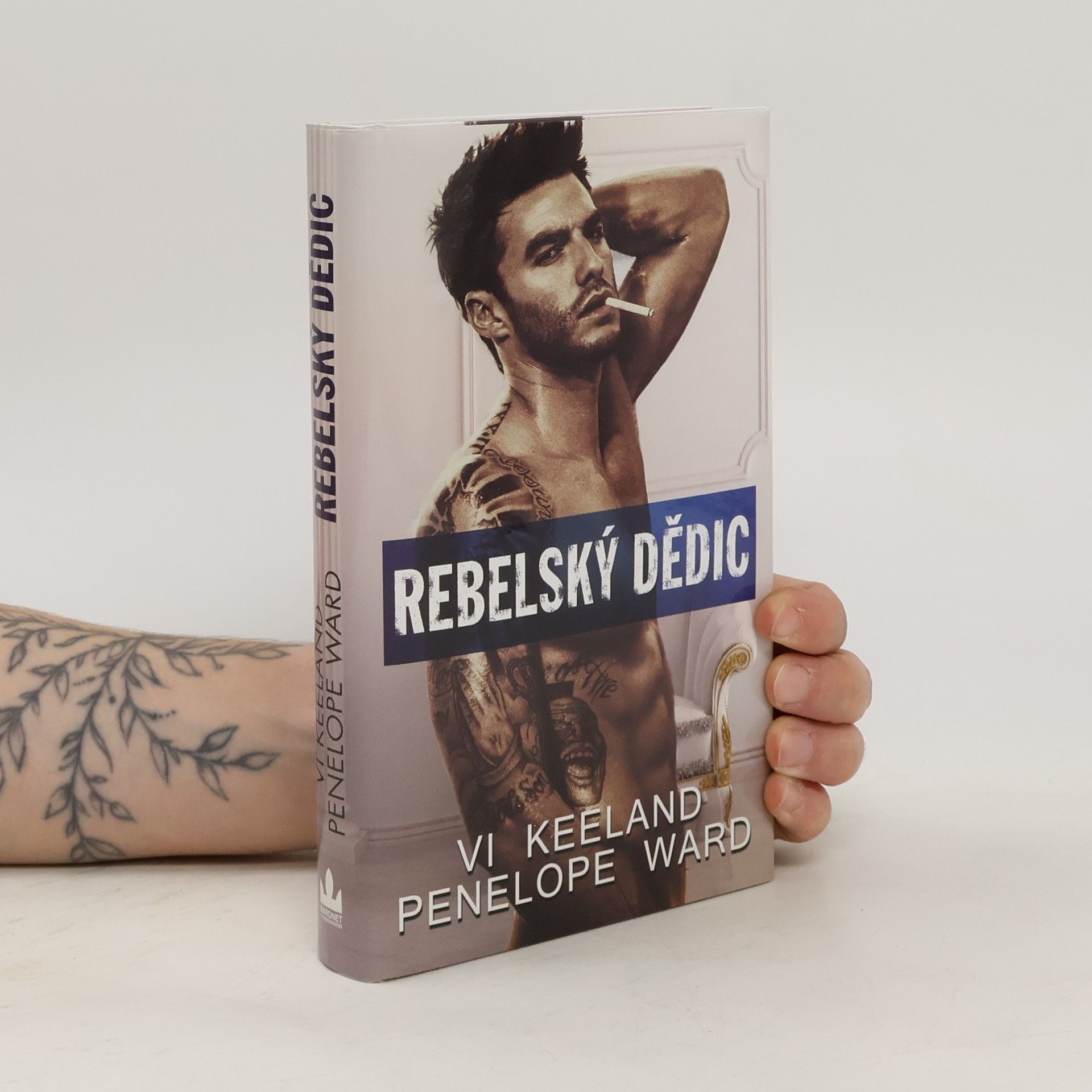 Vi Keeland Rebelský dědic
