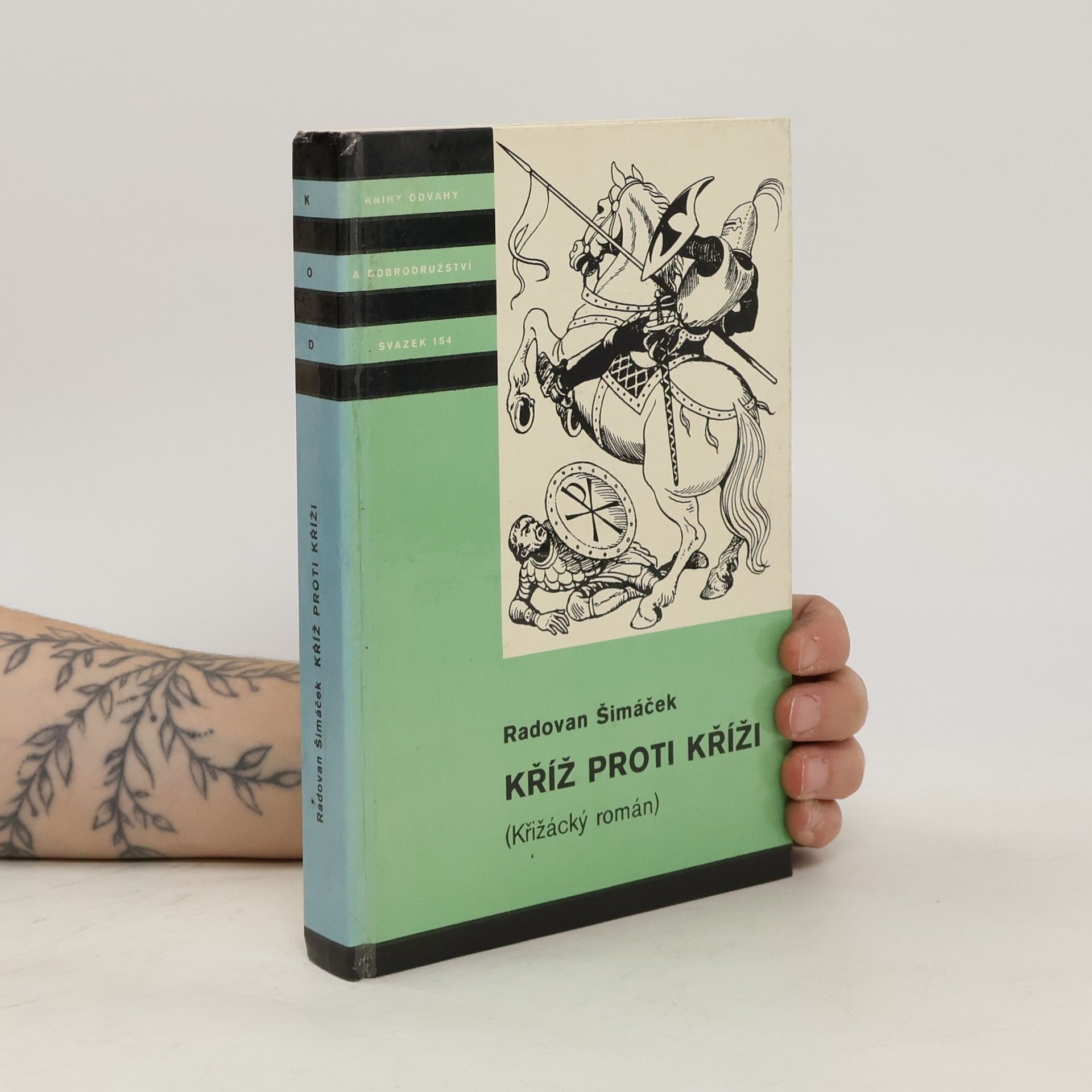 Kříž proti kříži