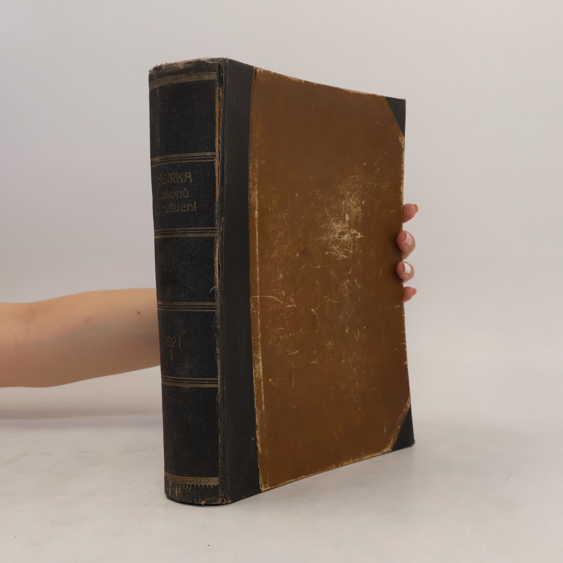 Collectif d'auteurs Sbírka zákonů a nařízení státu československého : Ročník 1921. Mírová smlouva