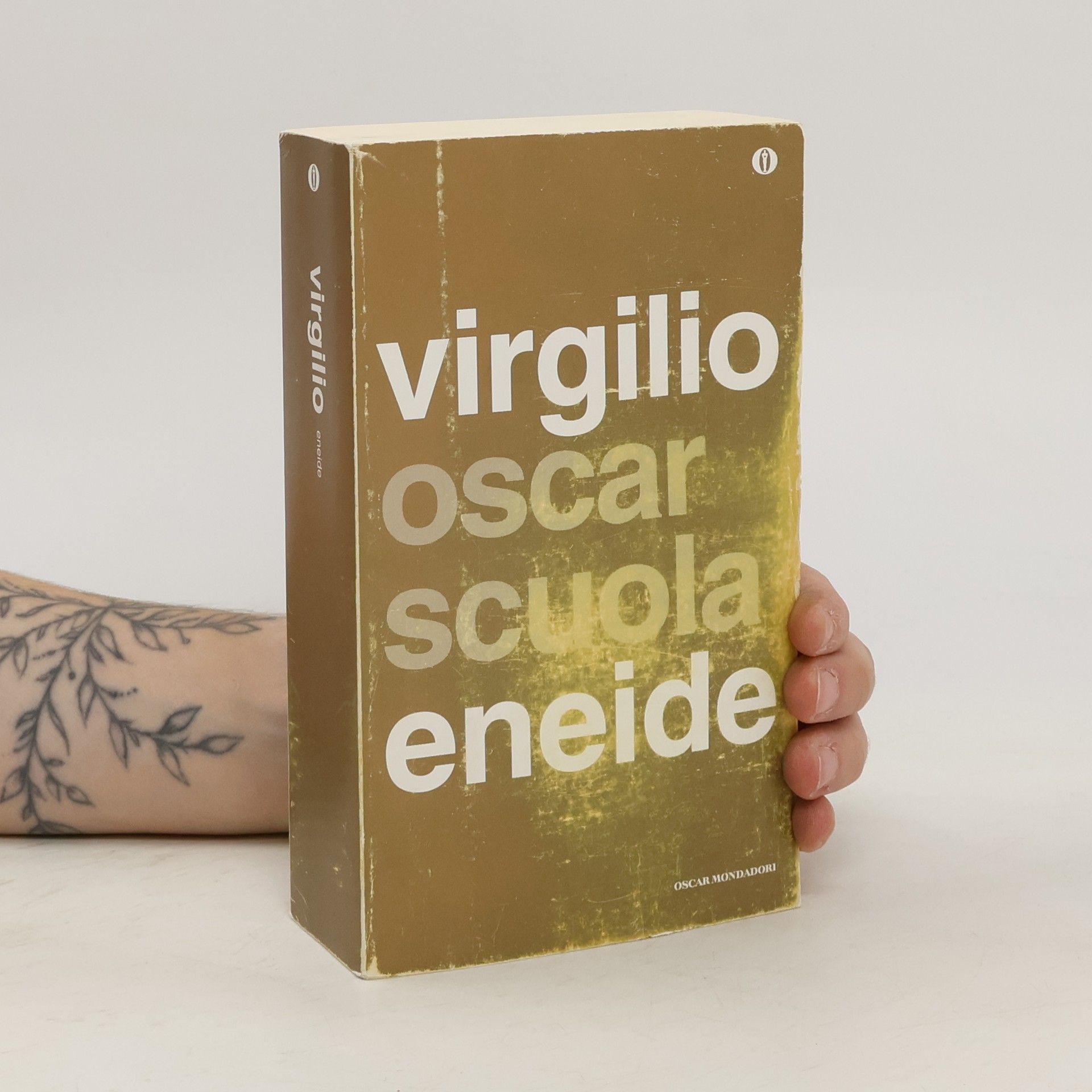 Publio Virgilio Marone Eneide. Testo latino a fronte