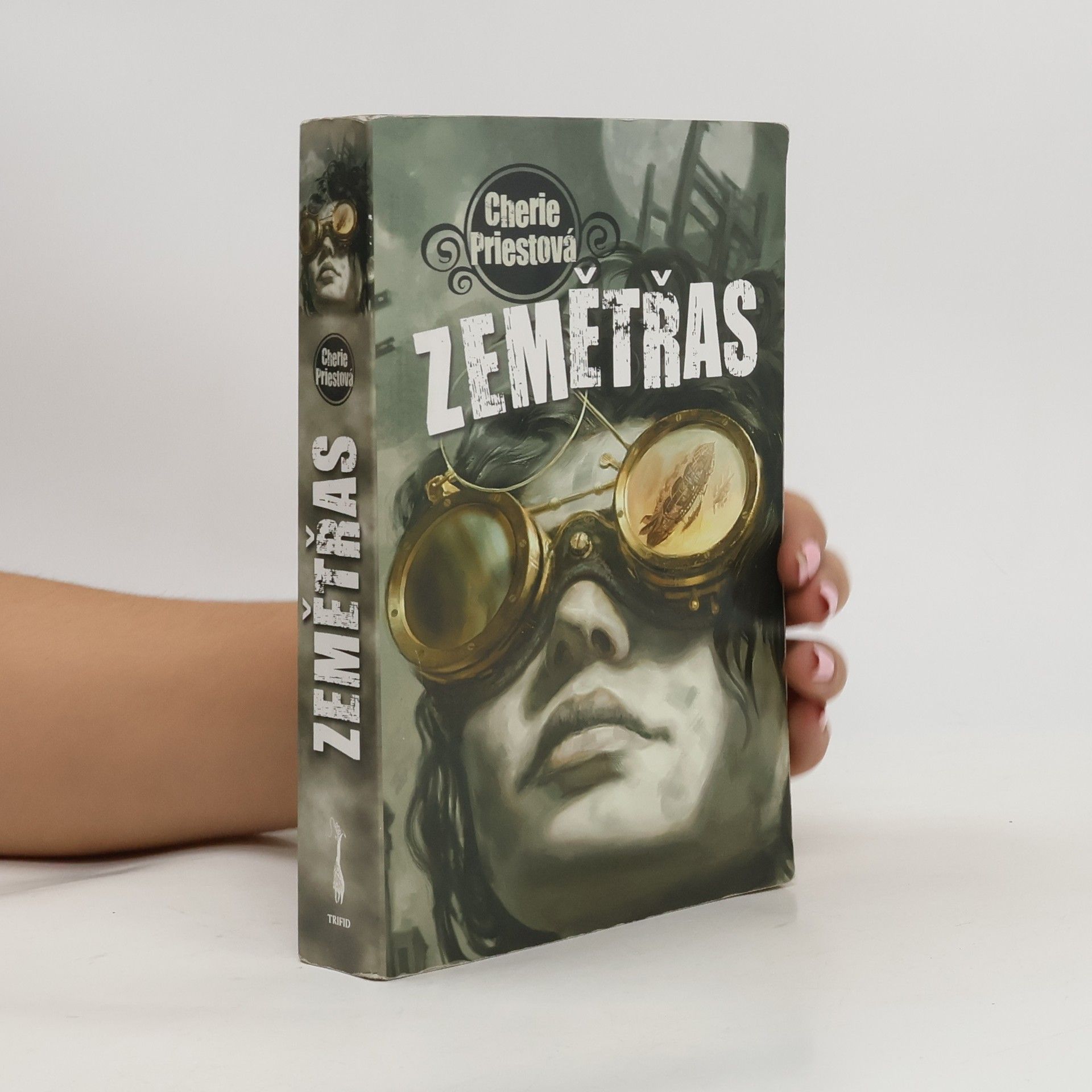 Cherie Priest Zemětřas (Mechanické století : kniha první)