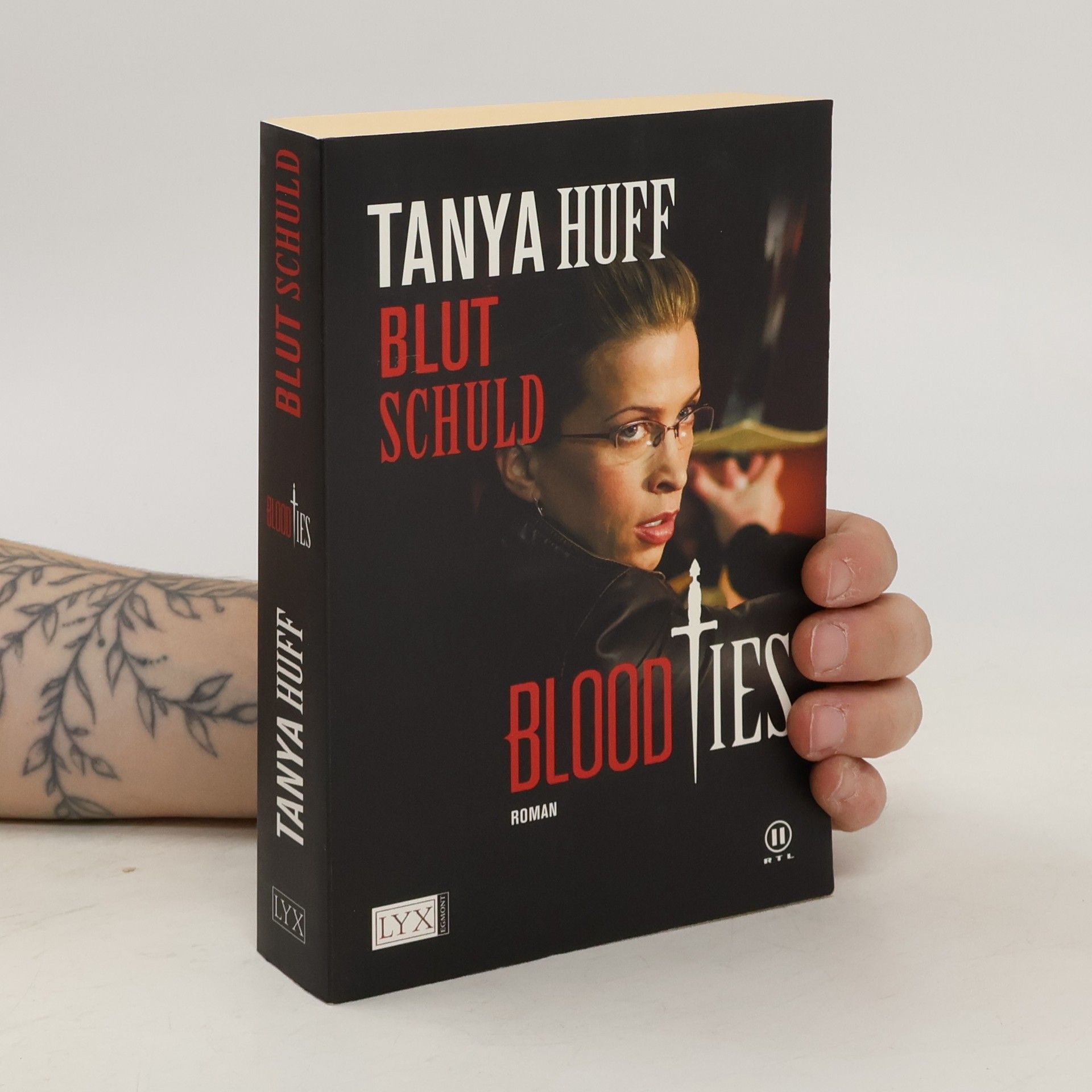 Tanya Huff Blood ties 5