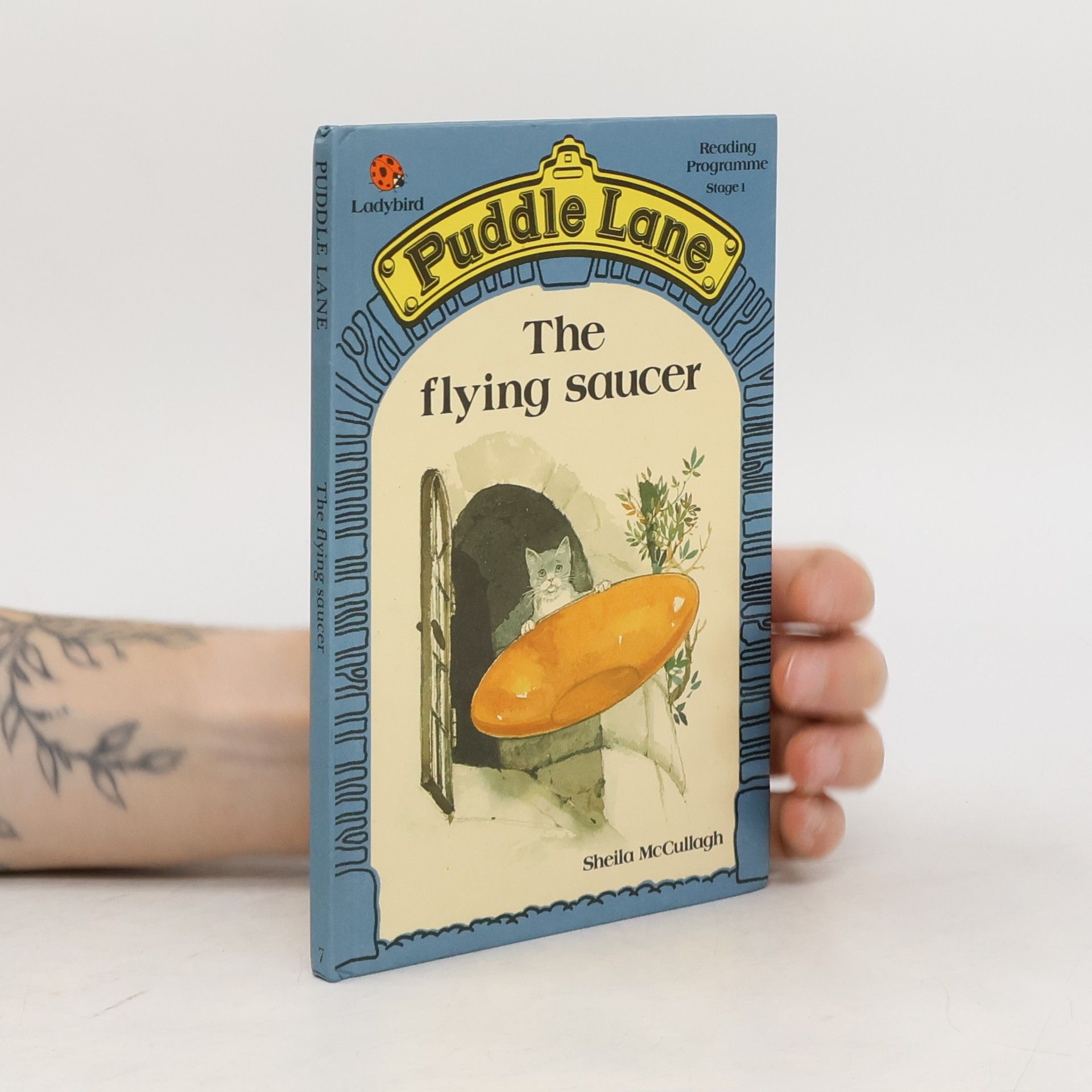 Sheila K. McCullagh The Flying Saucer