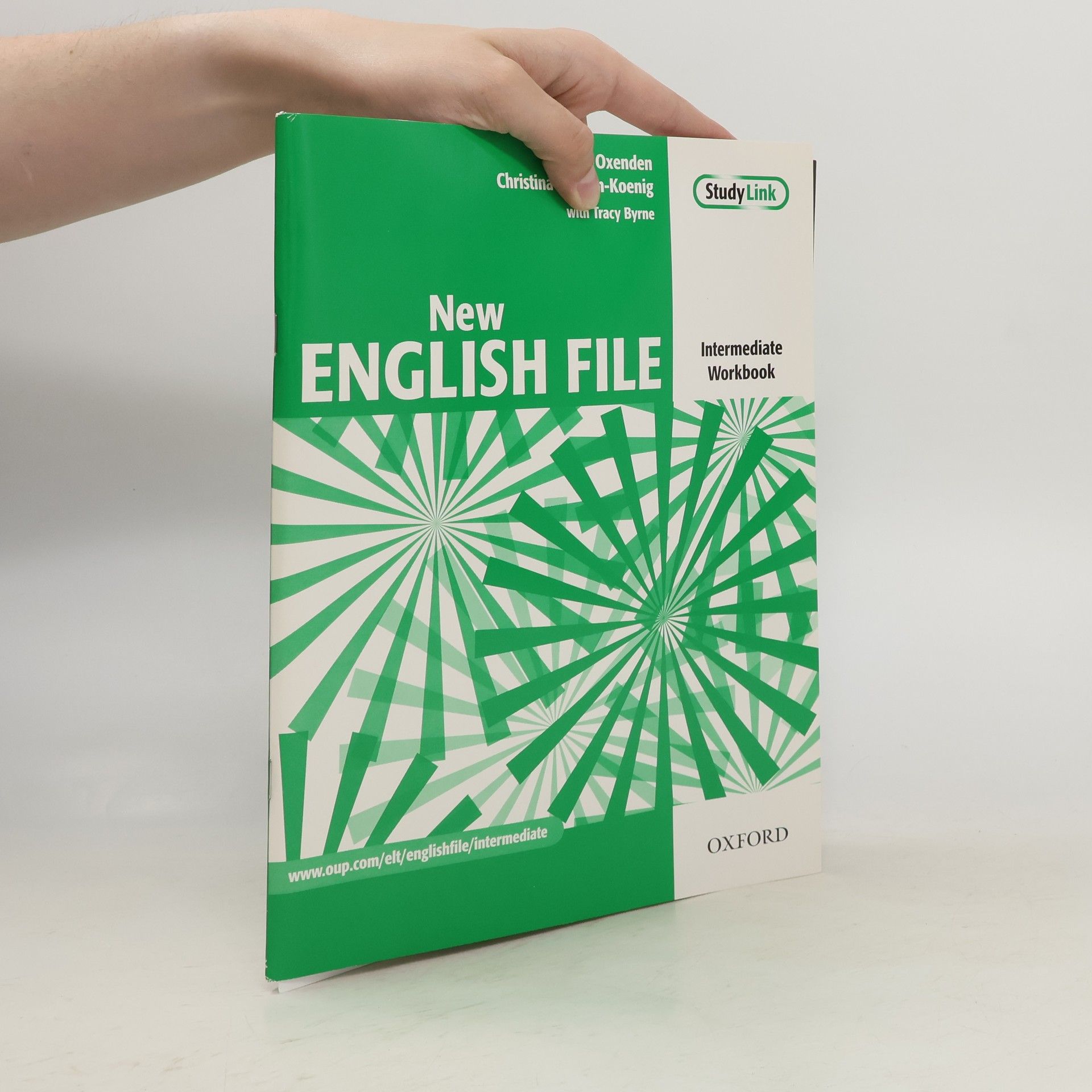 Tracy Byrne New English file : intermediate workbook