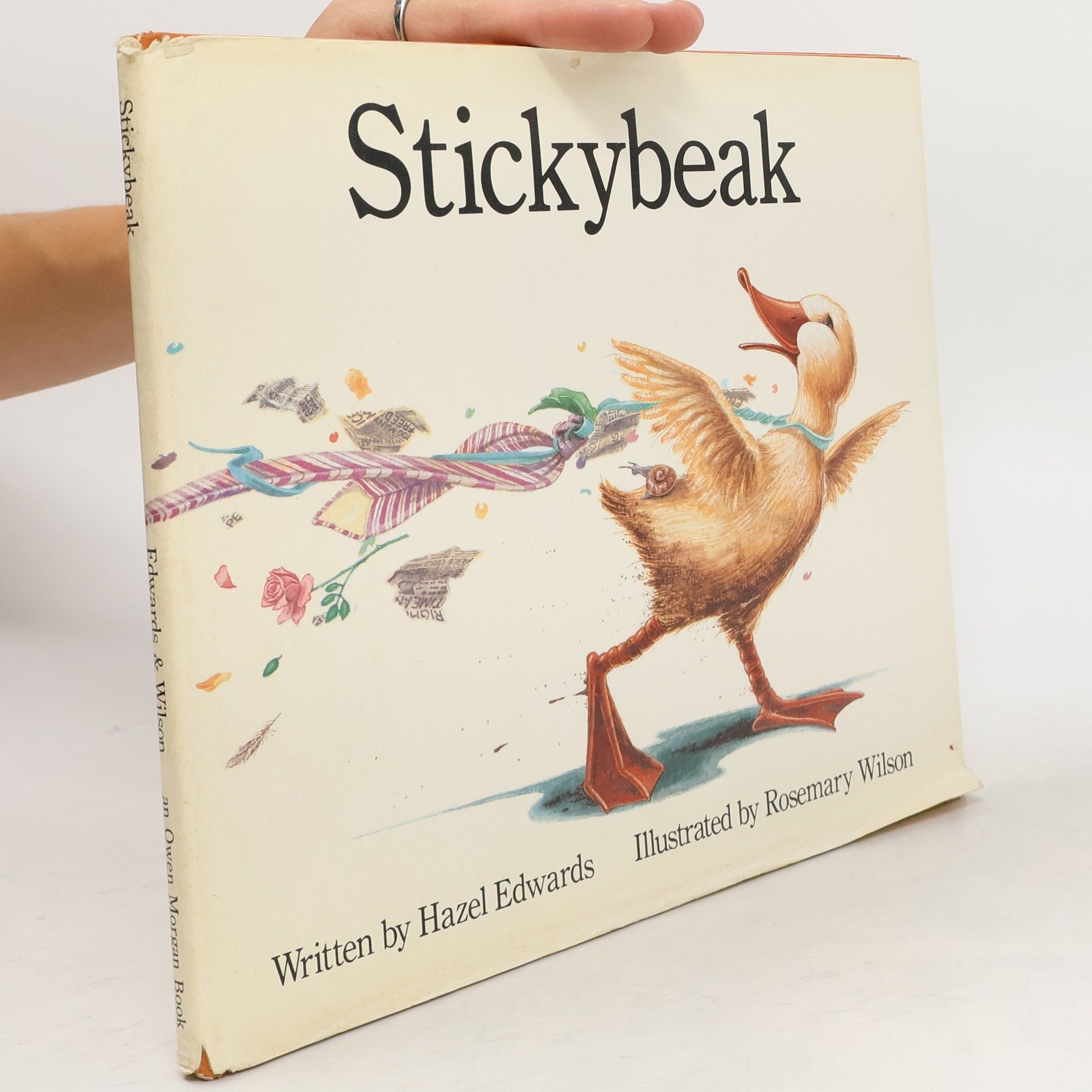 Hazel Edwards Stickybeak