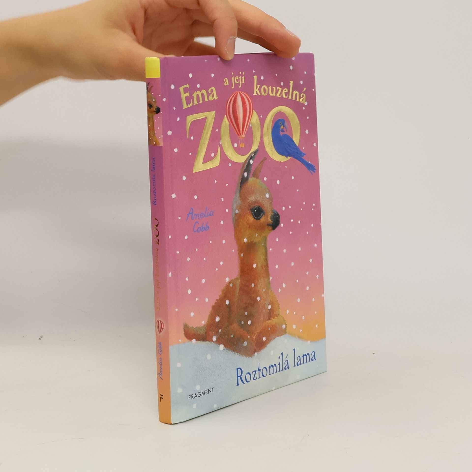 Amelia Cobb Ema a její kouzelná zoo. Roztomilá lama