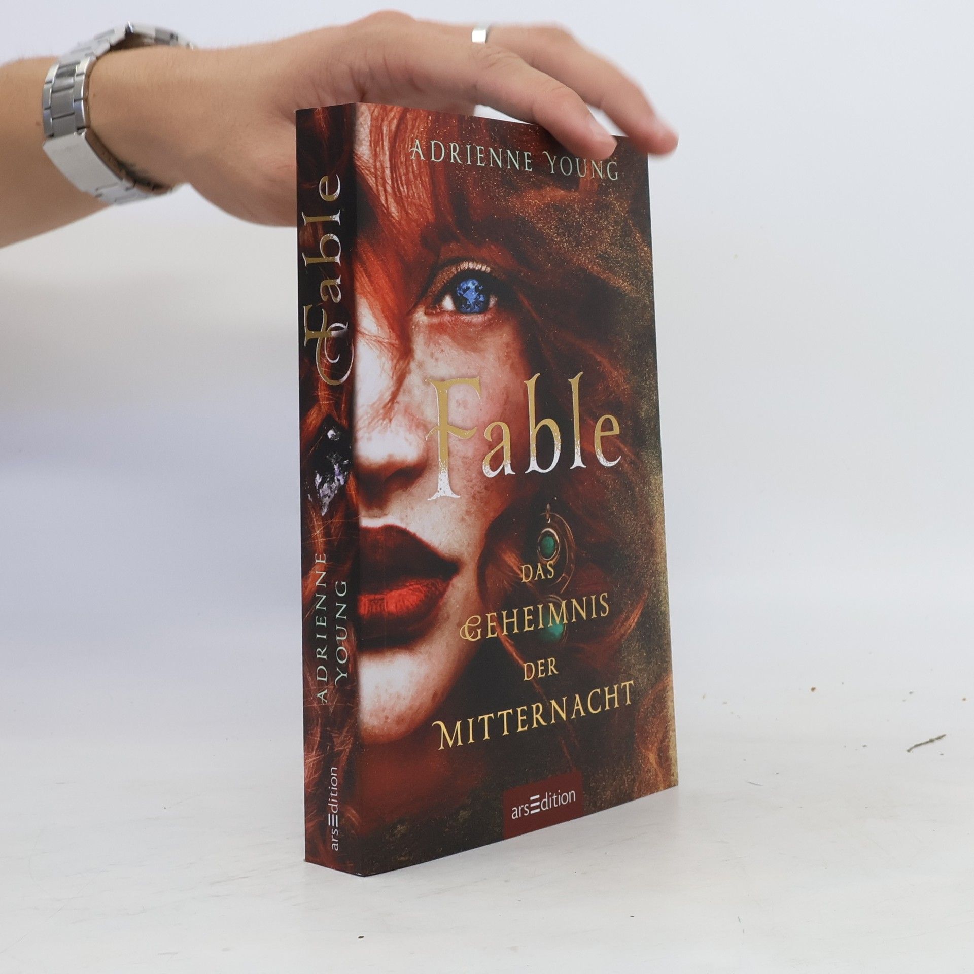 Adrienne Young Fable - Das Geheimnis der Mitternacht (Fable 2)