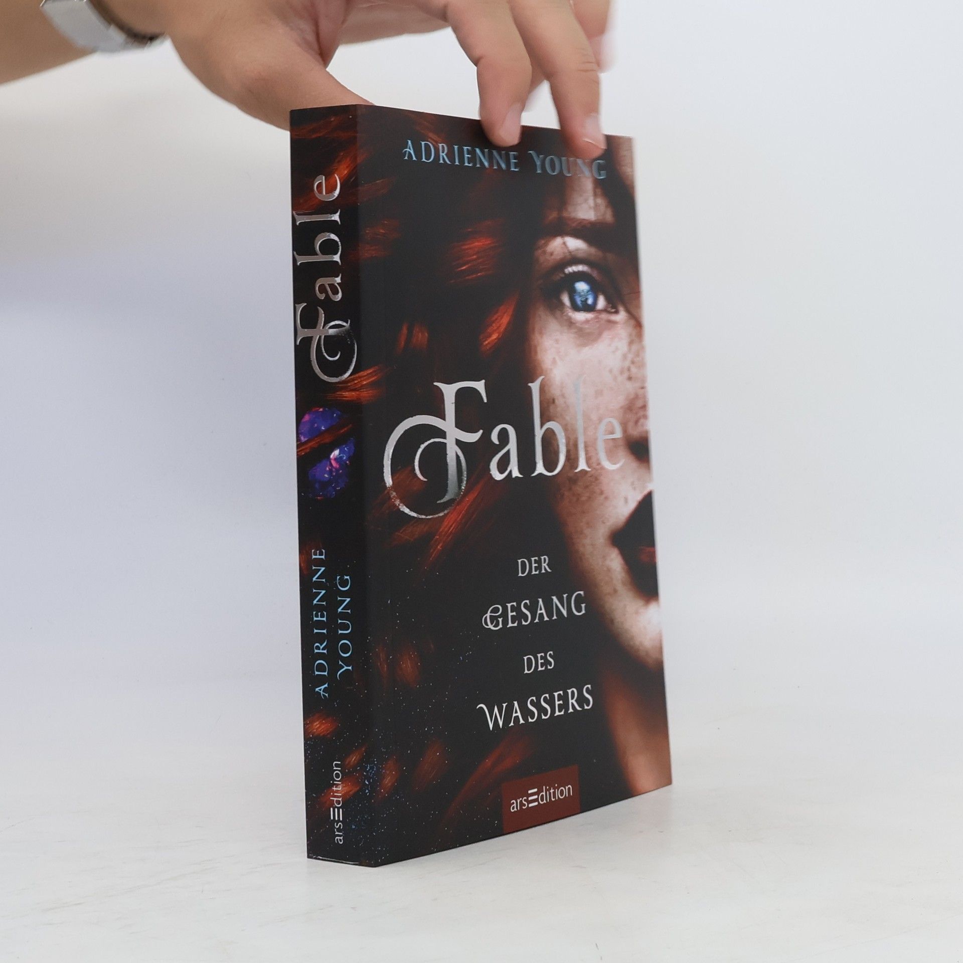 Adrienne Young Fable - Der Gesang des Wassers (Fable 1)