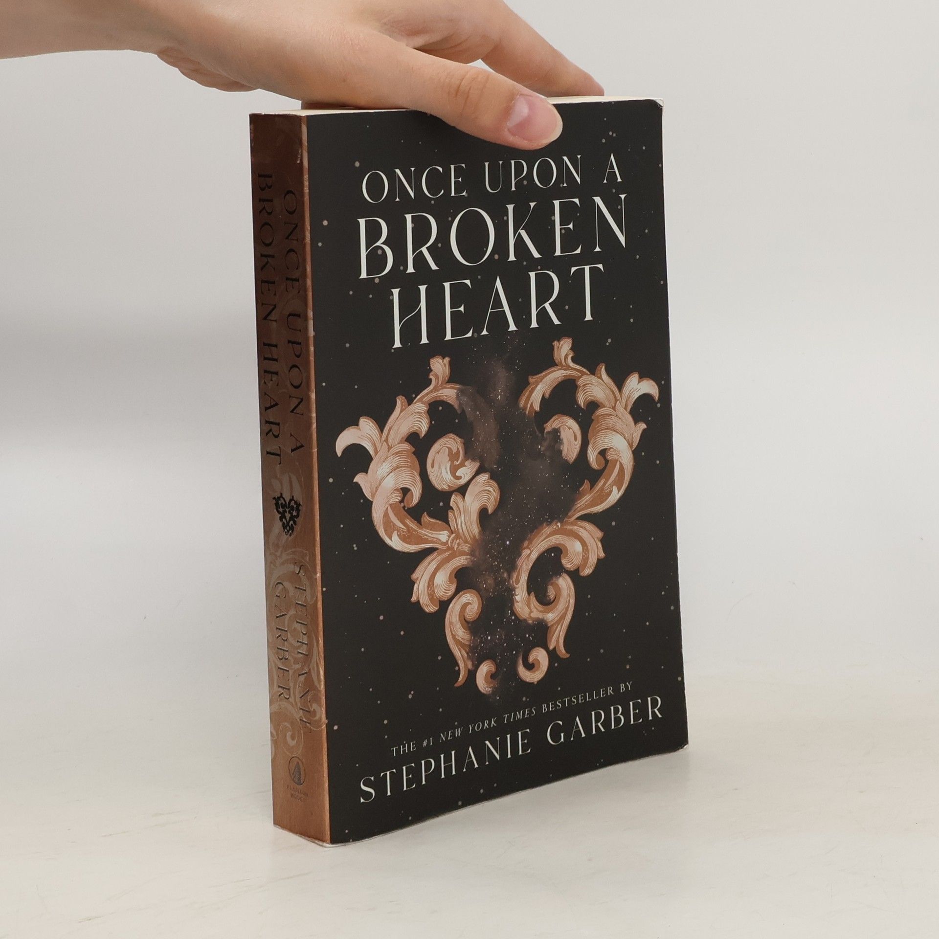 Stephanie Garber Once Upon a Broken Heart