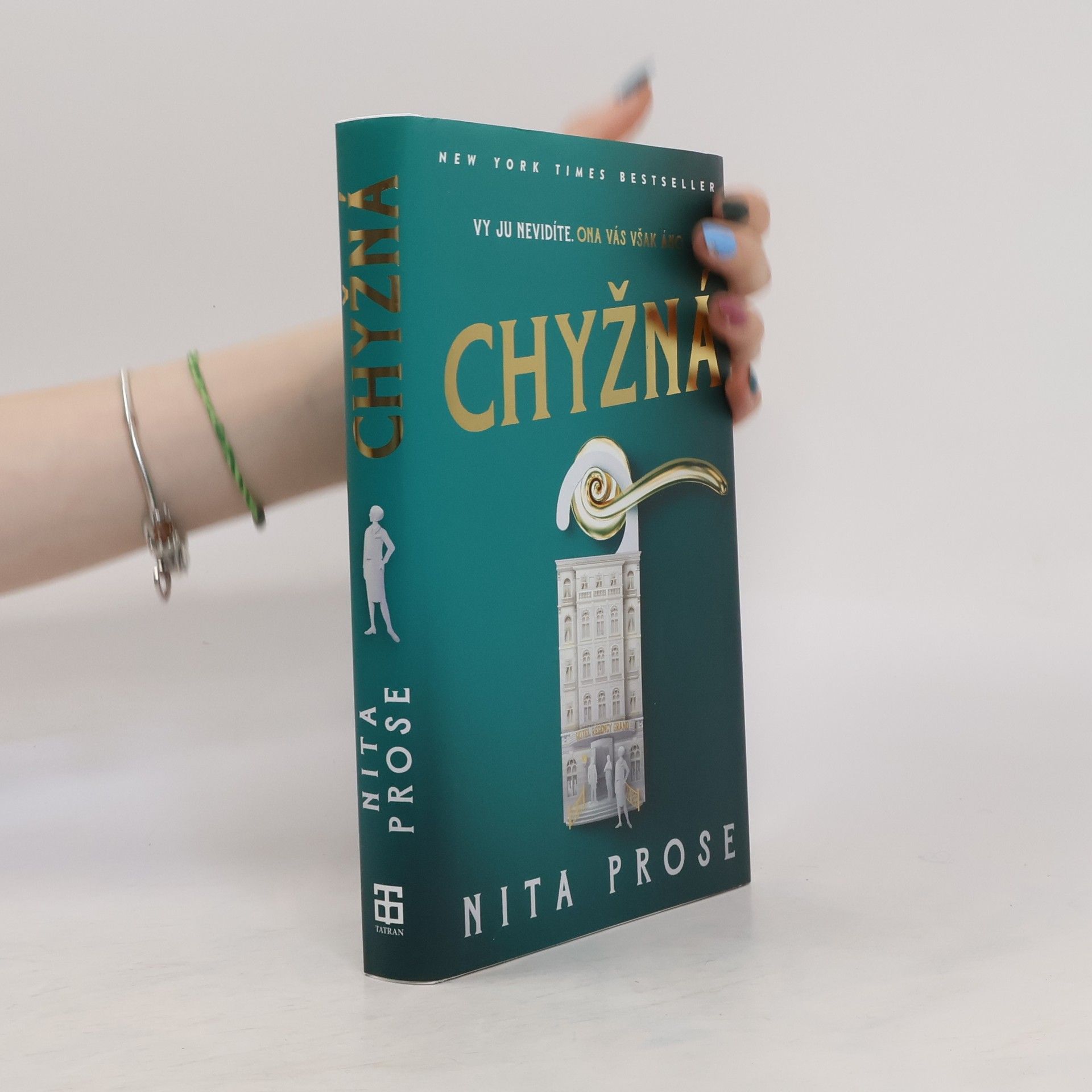 Nita Prose Chyžná
