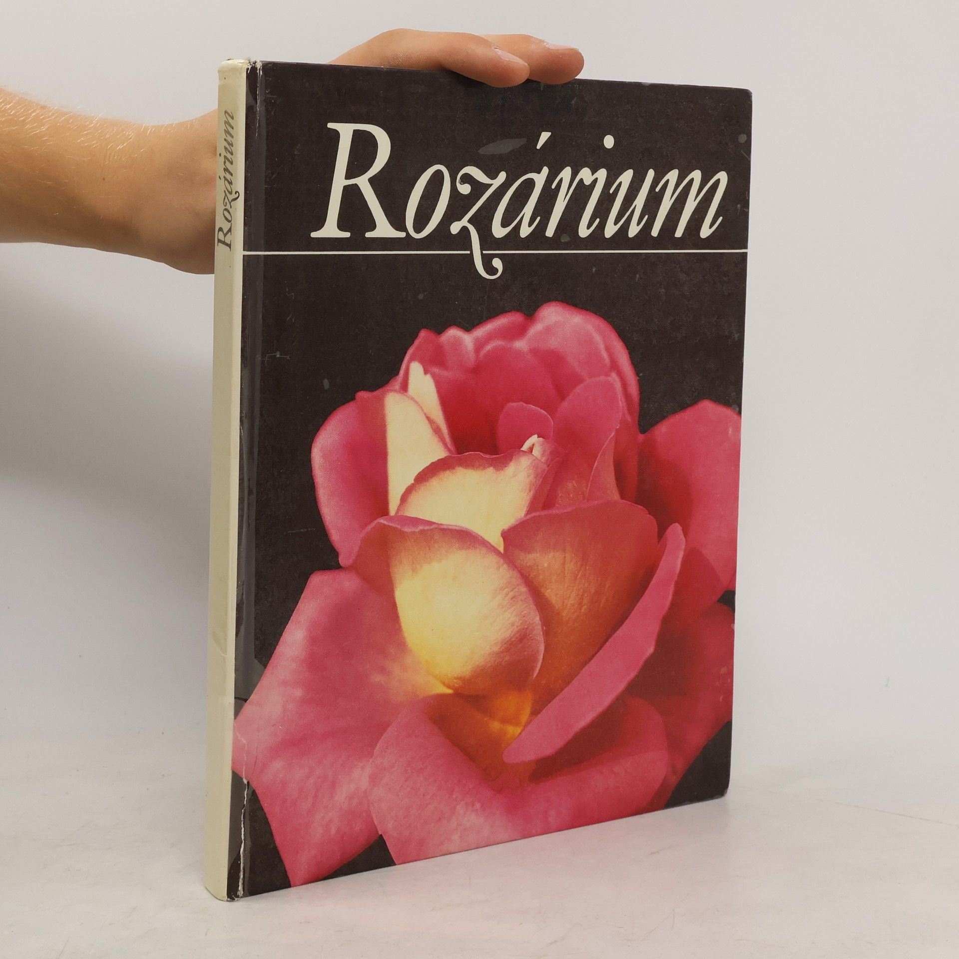 Vladimir Nikolajevič Bylov Rozárium Hlavnej botanickej záhrady pri Akadémii vied ZSSR