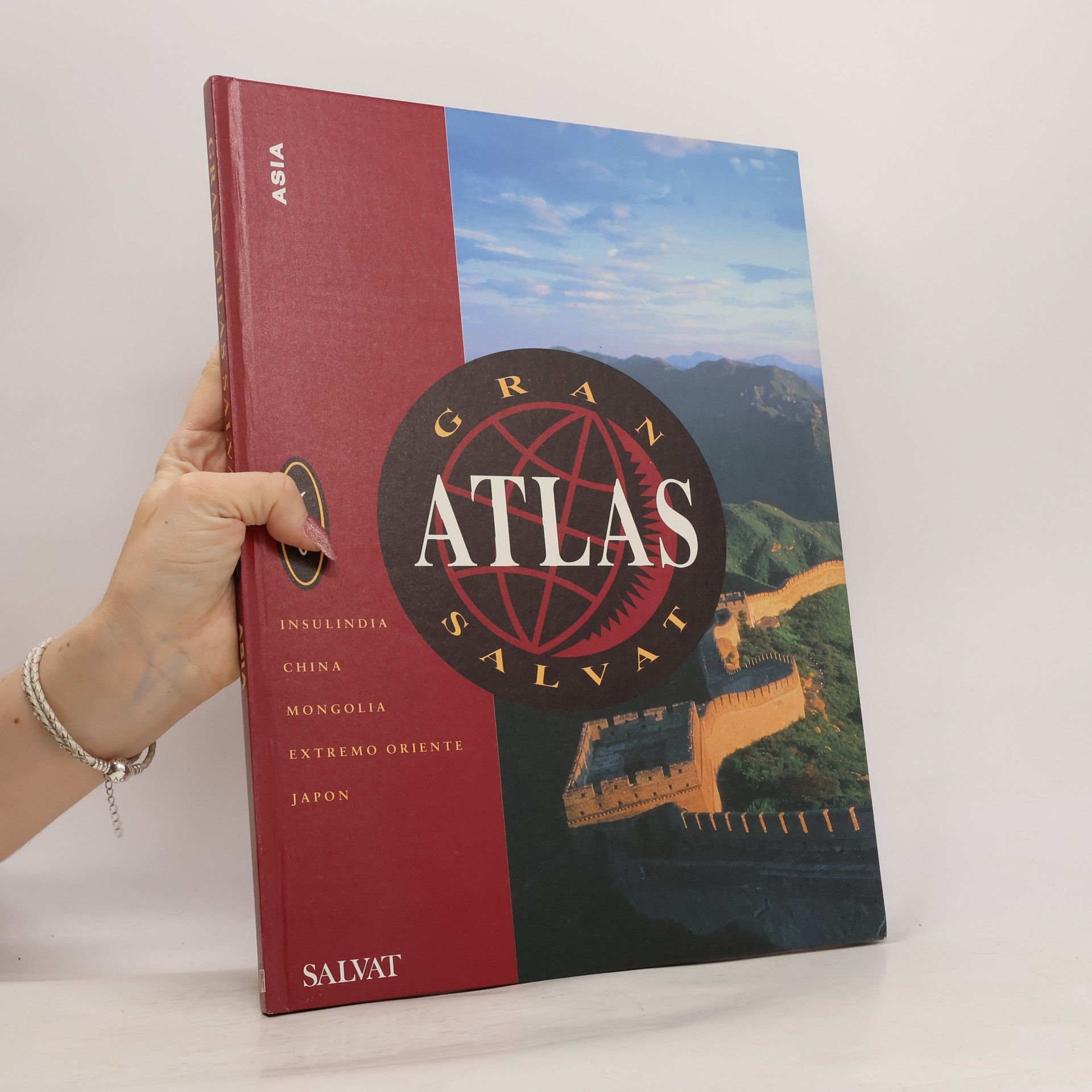 Collective Gran Atlas Salvat Asia