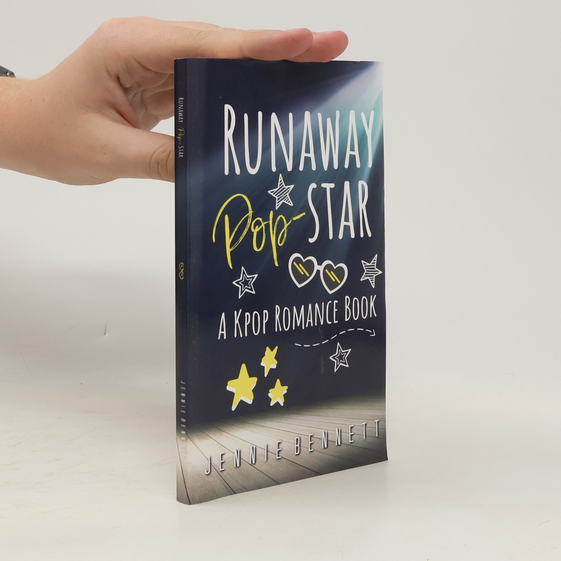 Jennie Bennett Runaway Pop-Star