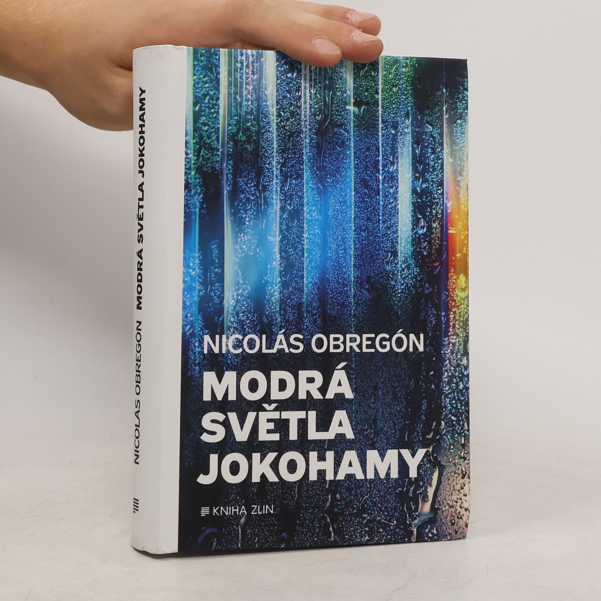 Nicolás Obregón Modrá světla Jokohamy
