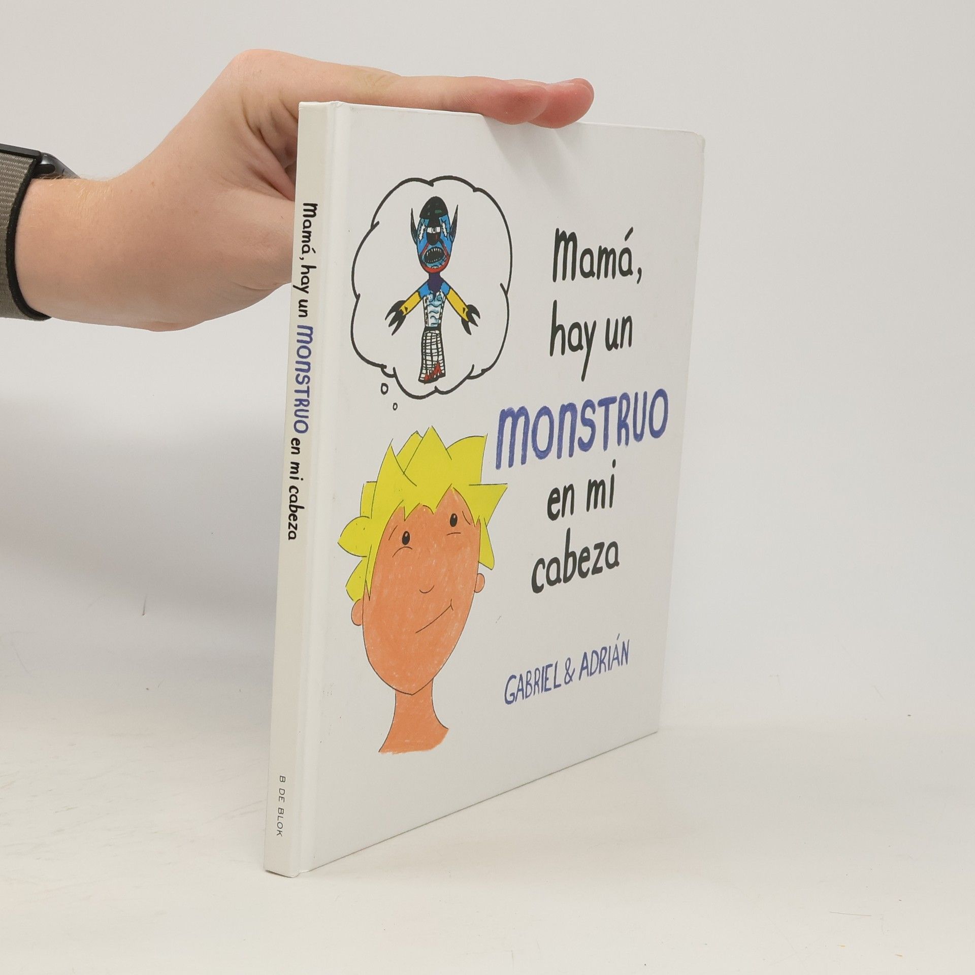 Collectif d'auteurs Mamá, hay un monstruo en mi cabeza