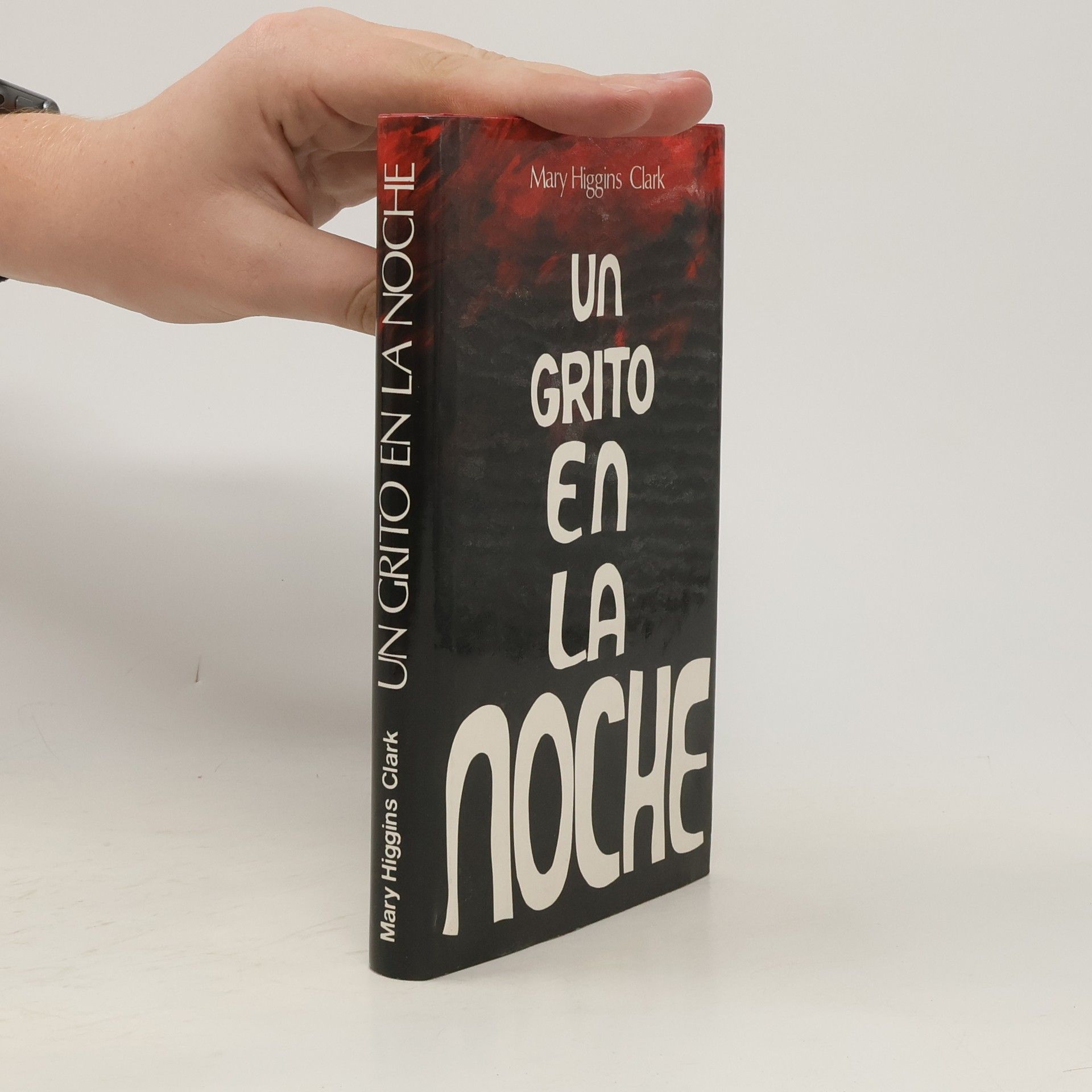Mary Higgins Clark Un Grito en la noche