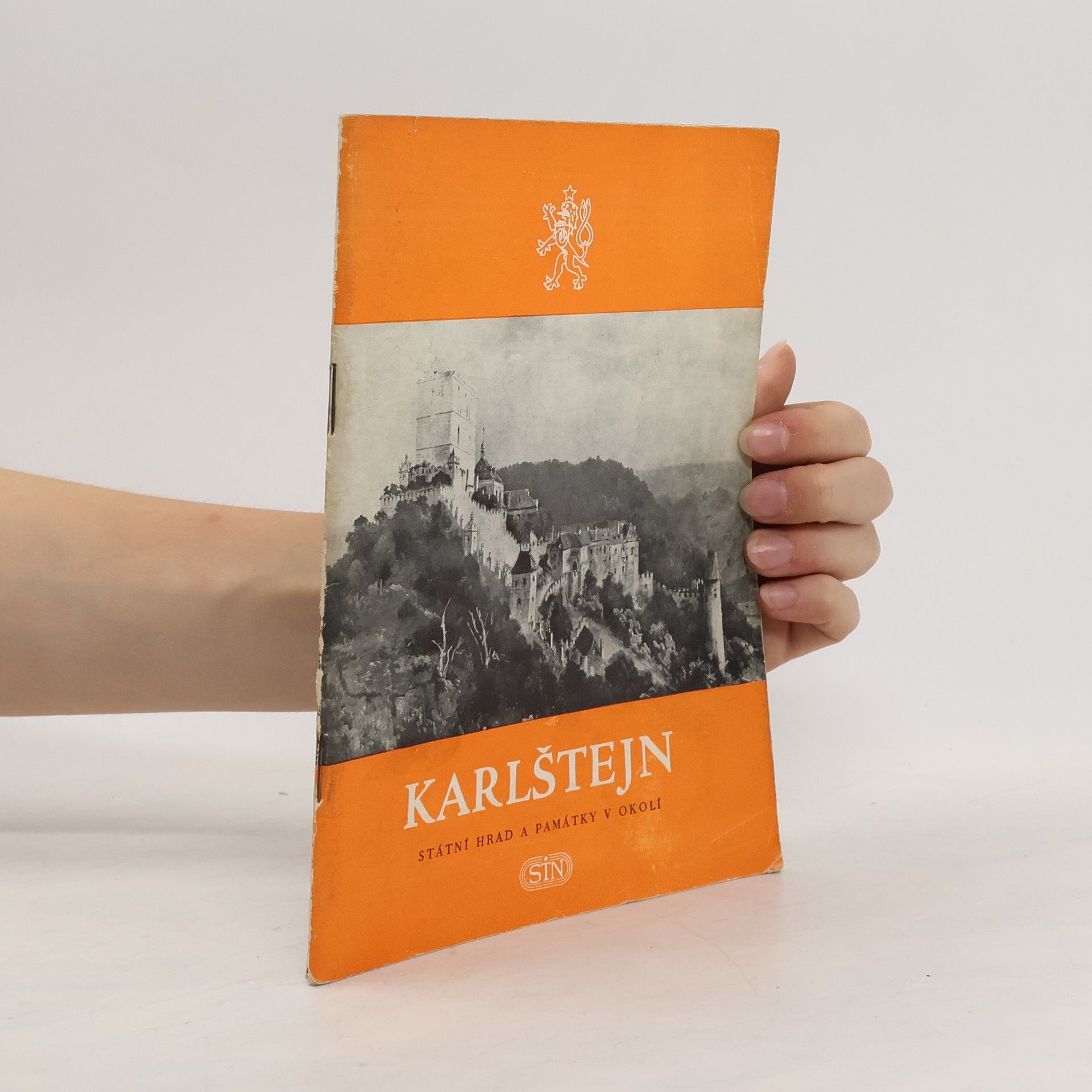 Dobroslava Menclová Karlštejn. Státní hrad a památky v okolí