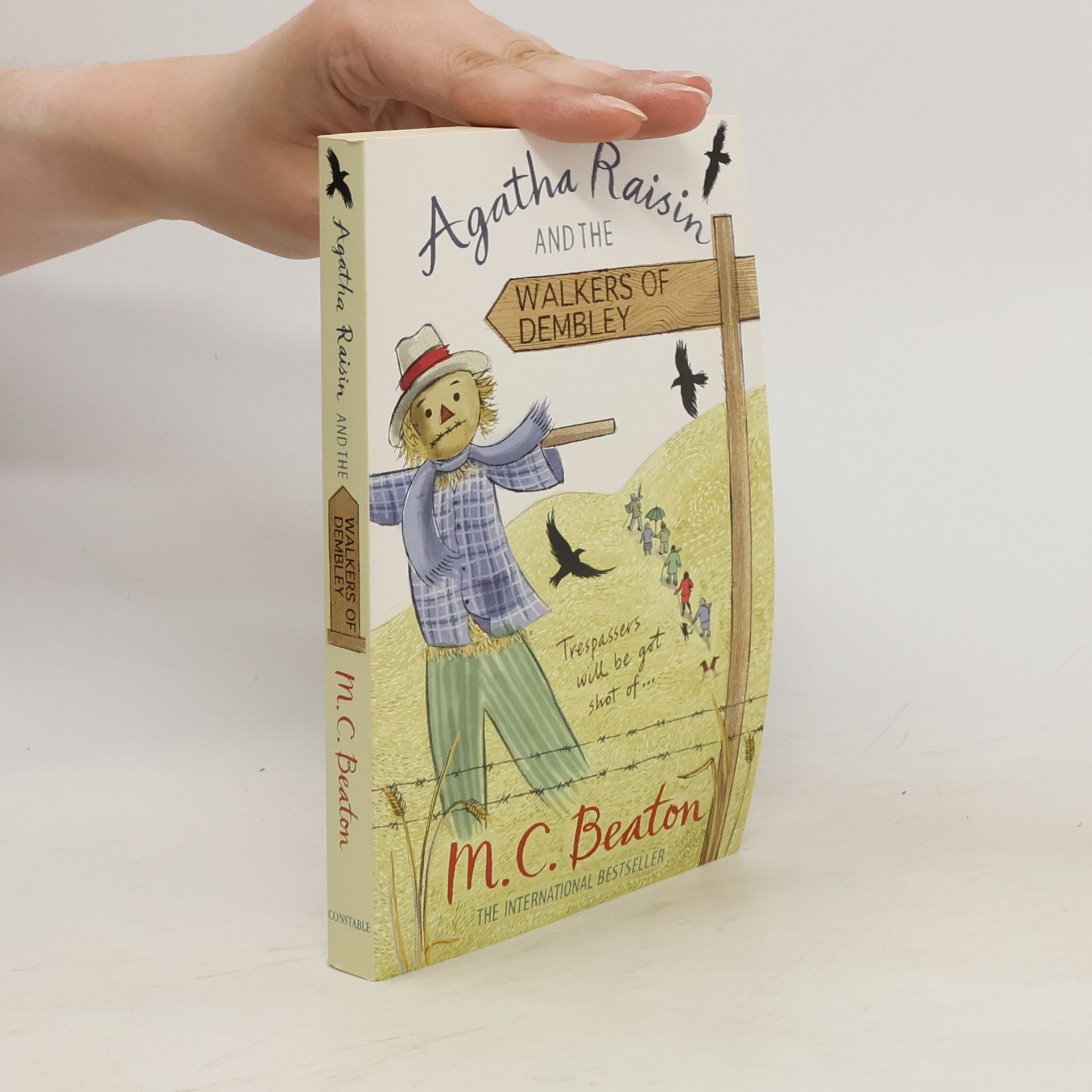 M. C. Beaton Agatha Raisin and the Walkers of Dembley