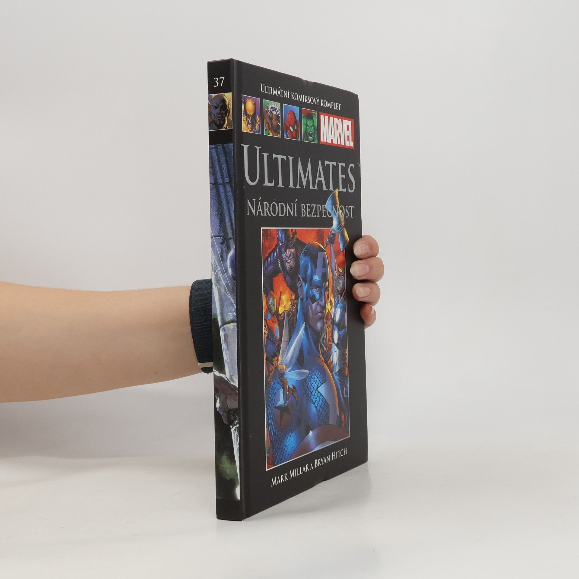 Mark Millar Ultimates 37. Národní bezpečnost