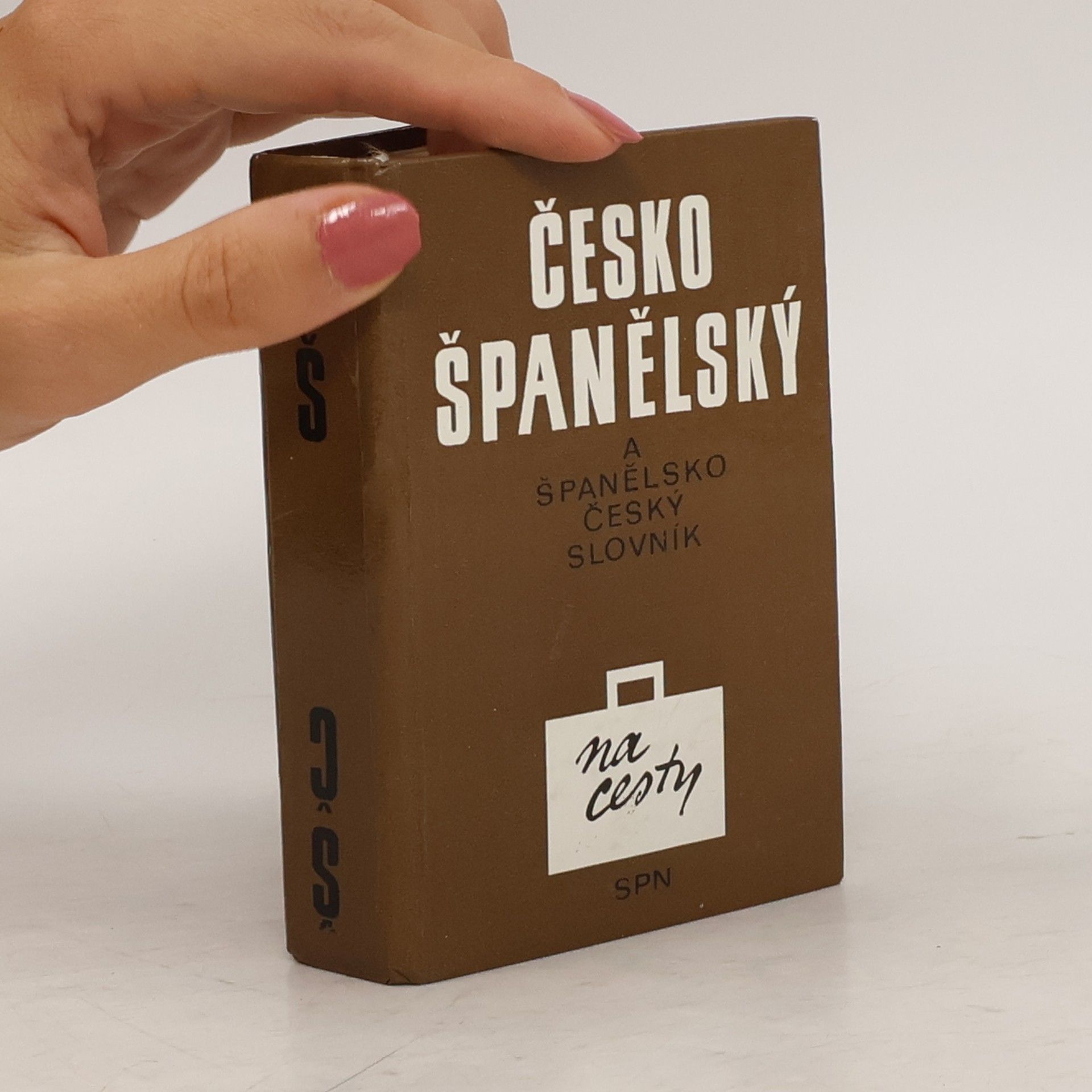 Alena Gregorová Česko-španělský a španělsko-český slovník na cesty