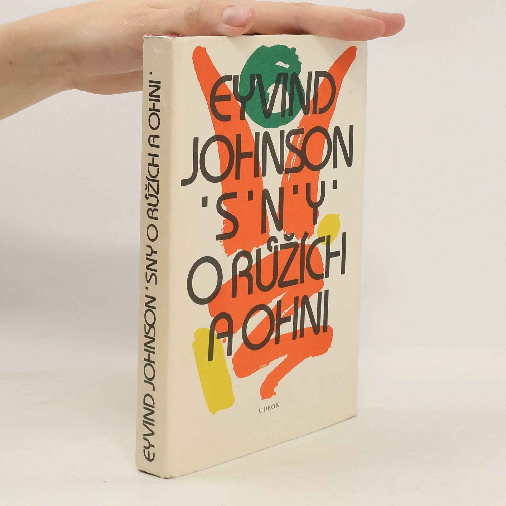 Eyvind Johnson Sny o růžích a ohni