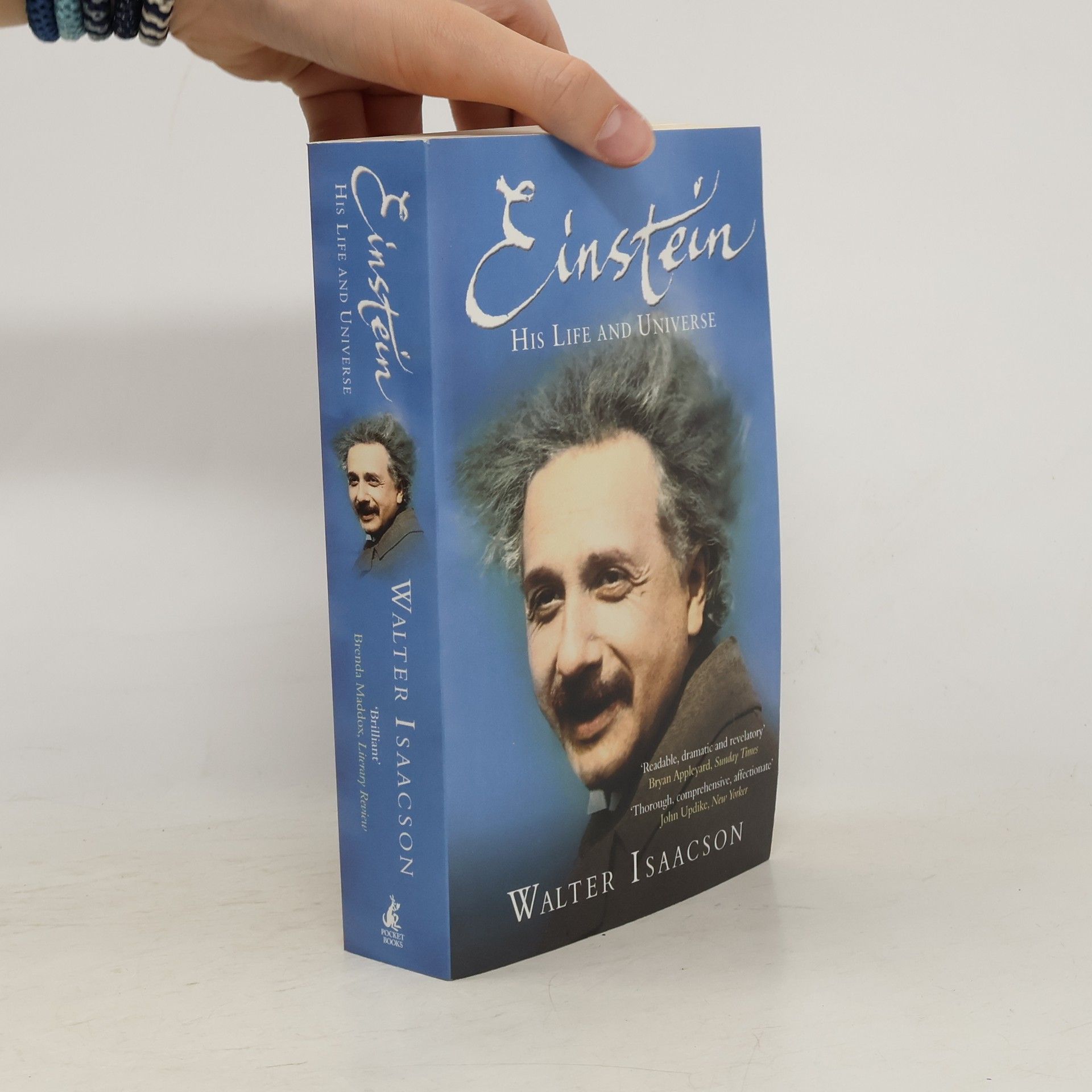 Walter Isaacson Einstein. His life and universe