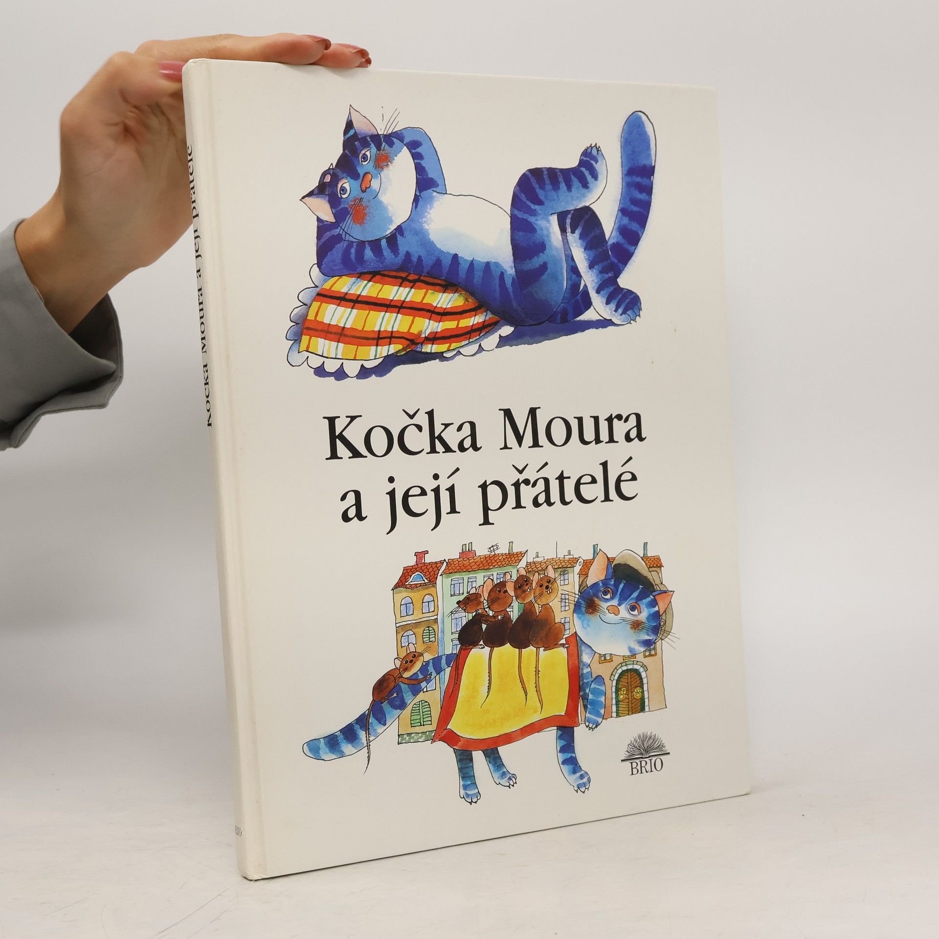 Martina Drijverová Kočka Moura a její přátelé
