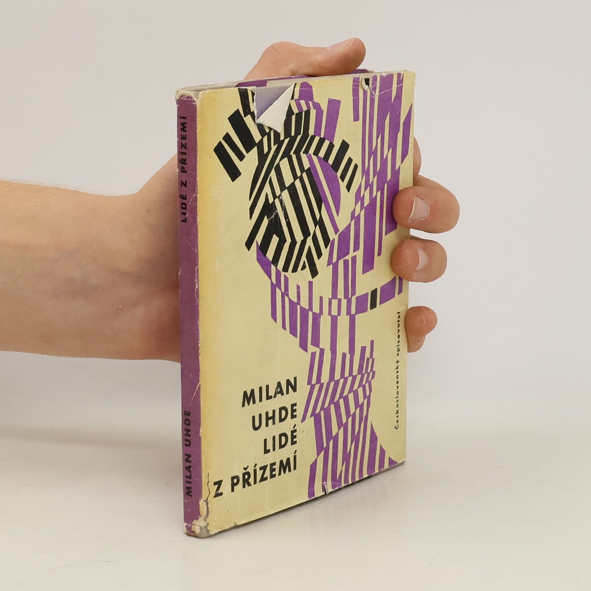 Milan Uhde Lidé z přízemí