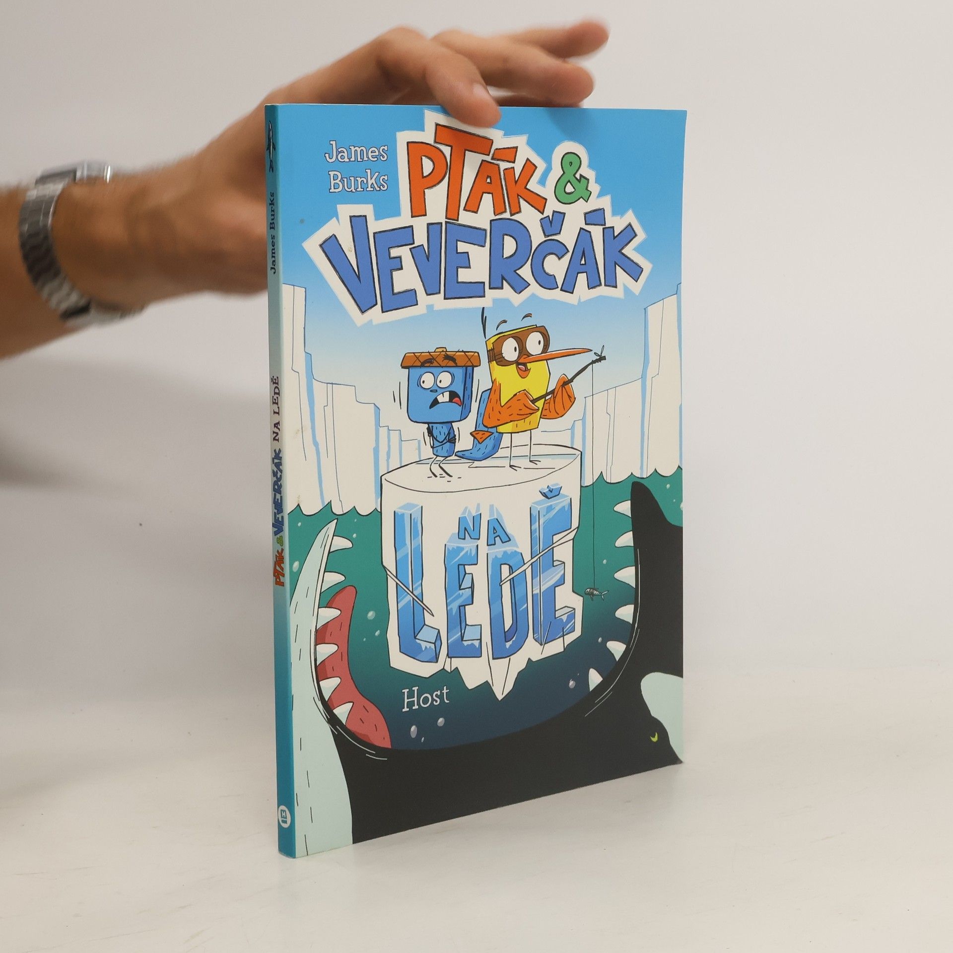 James Burks Pták a Veverčák na ledě