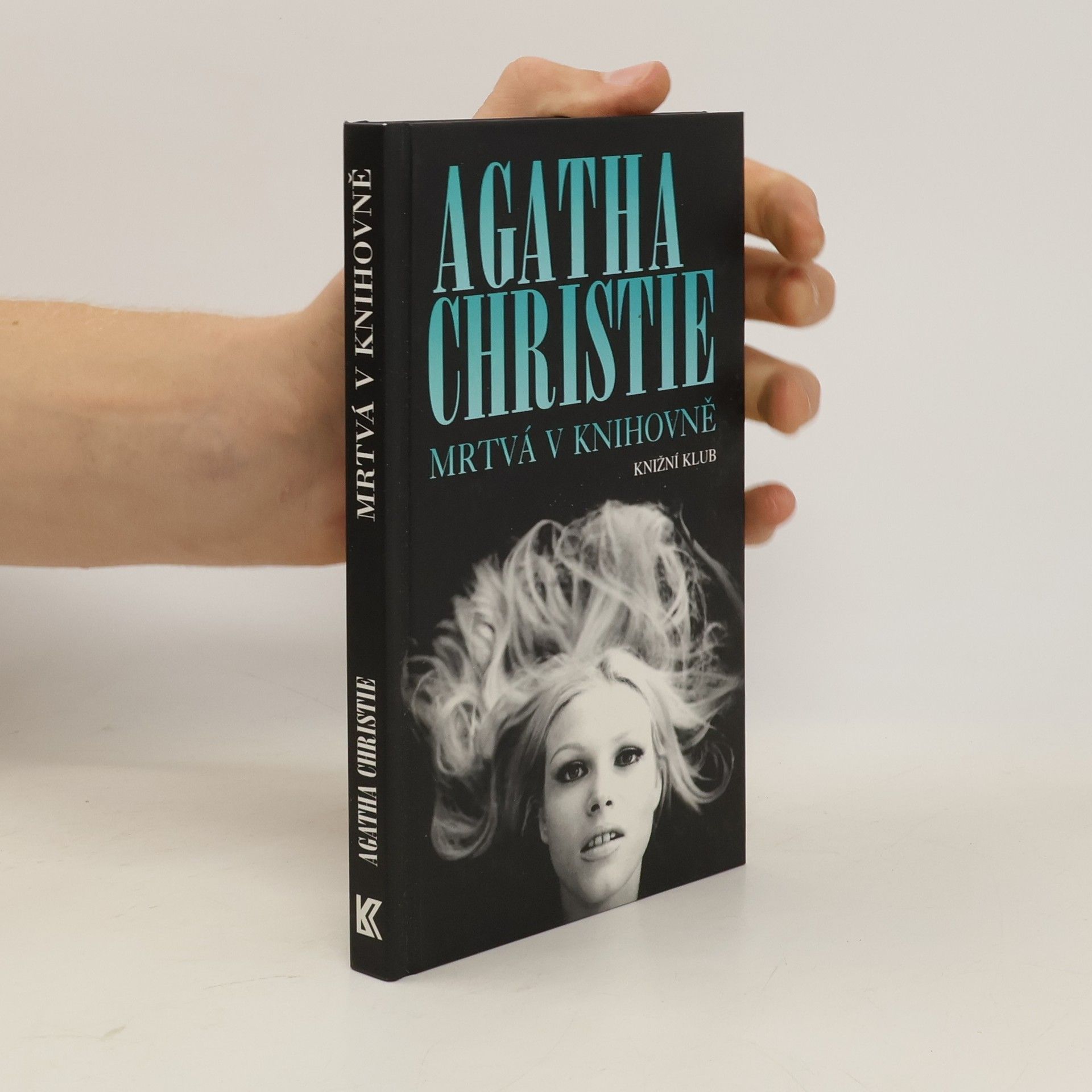 Agatha Christie Mrtvá v knihovně