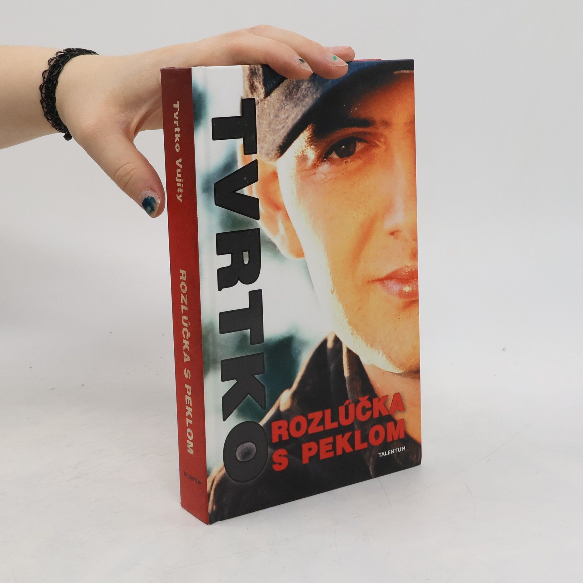 Tvrtko Vujity Rozlúčka s peklom