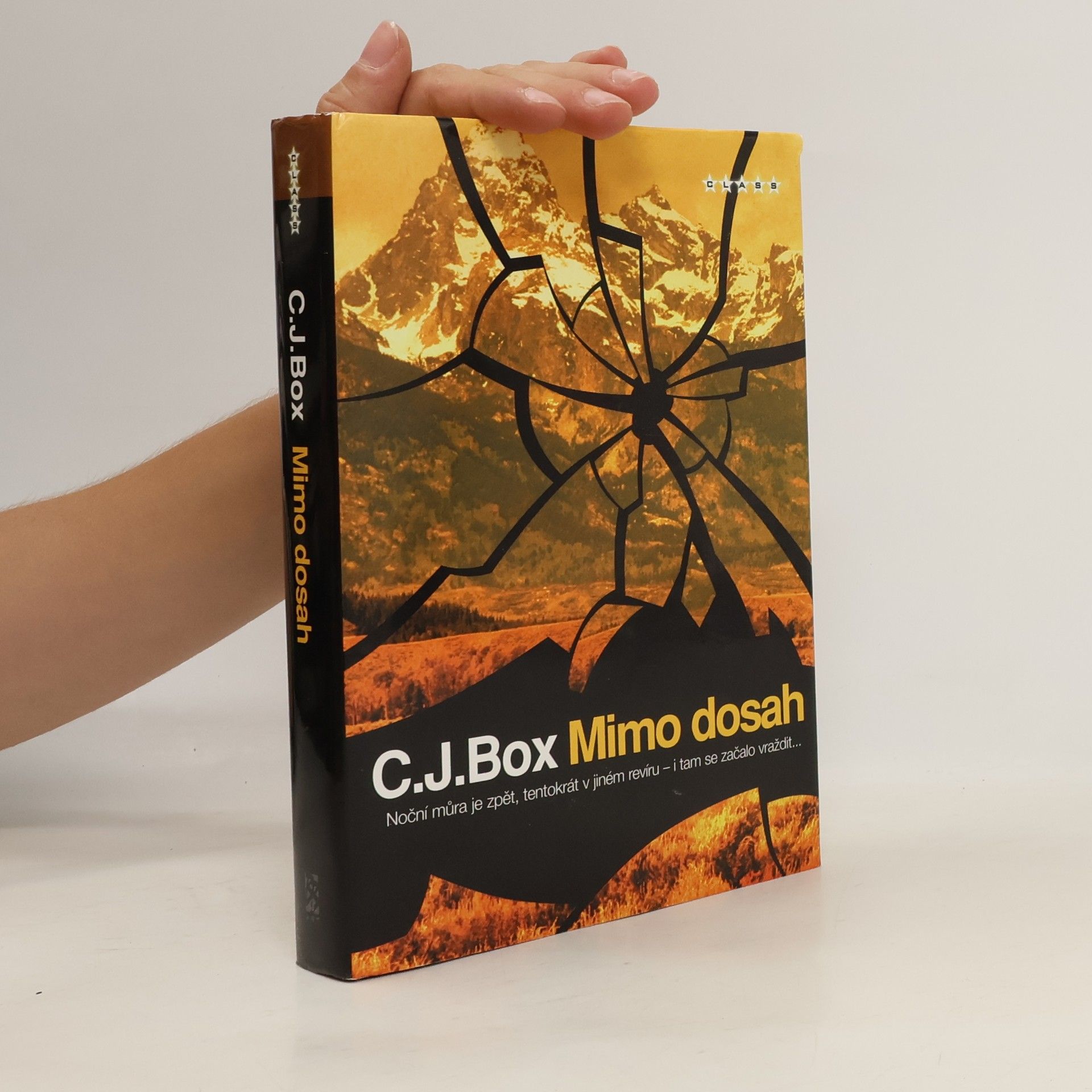 C. J. Box Mimo dosah